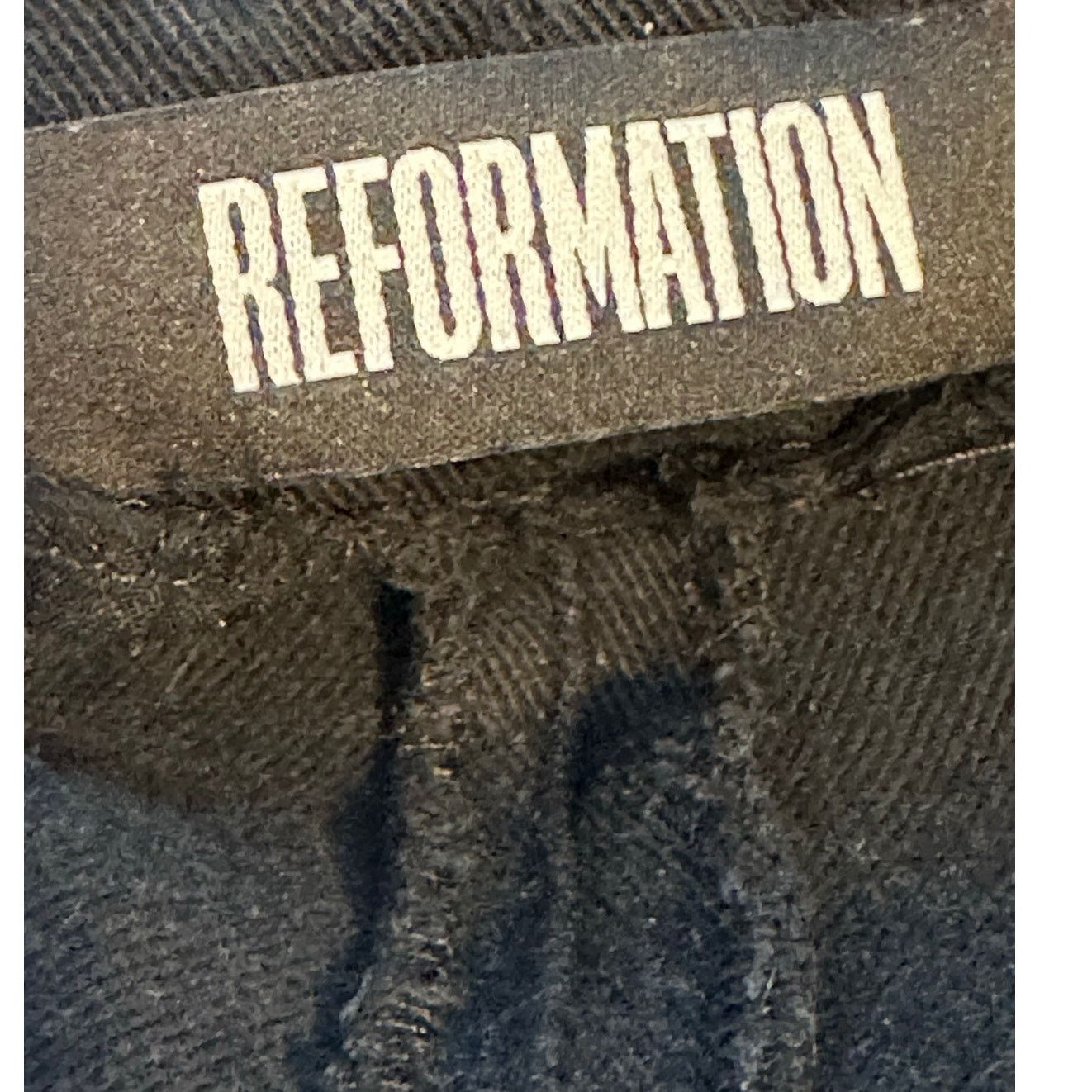 Reformation Reformation black zippered skinny ankle pants size 2P Size 26" / US 2 / IT 38 - 3 Thumbnail