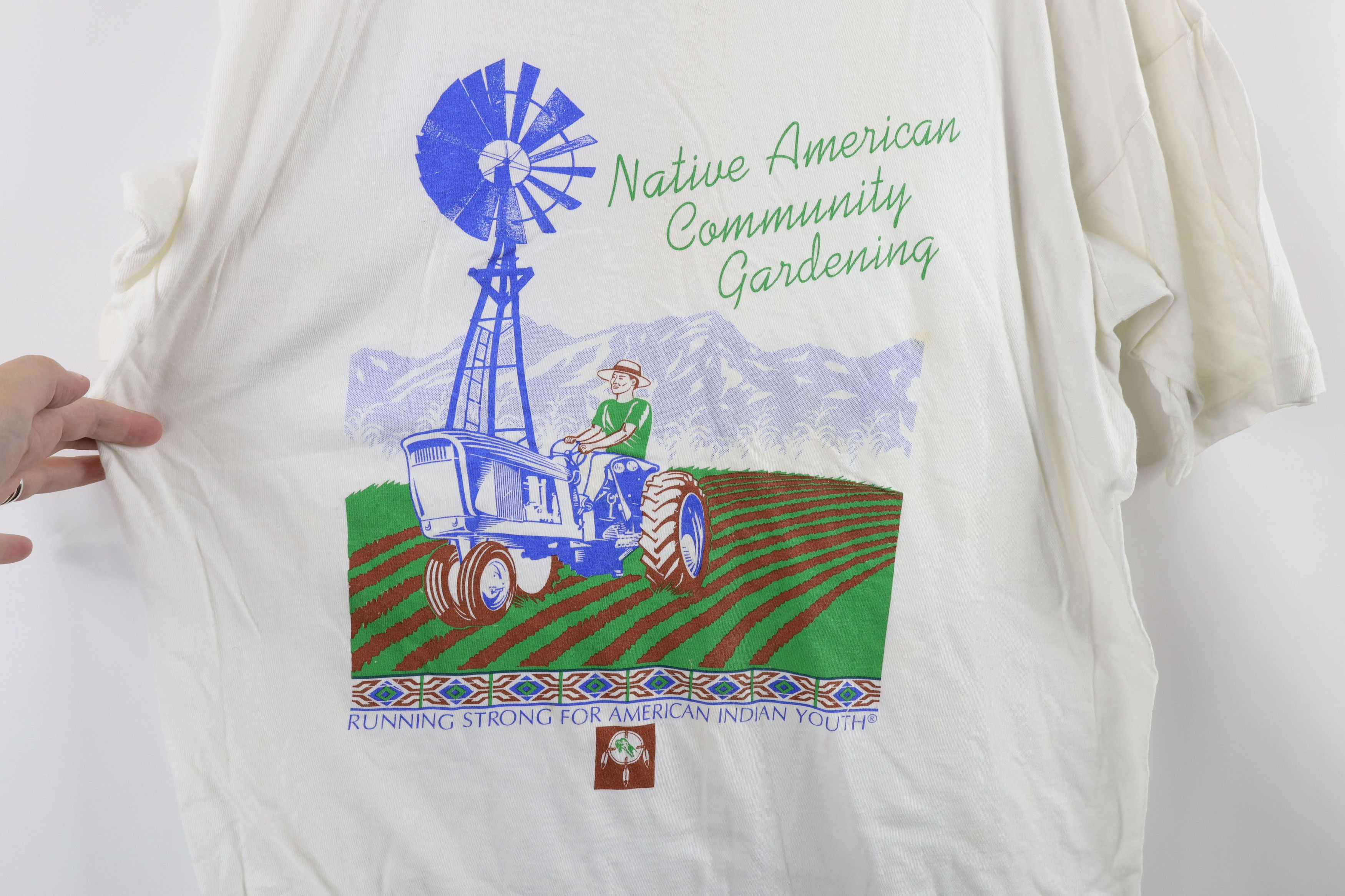 Vintage Vintage 90s Streetwear American Community Gardening T-Shirt Size US L / EU 52-54 / 3 - 7 Thumbnail