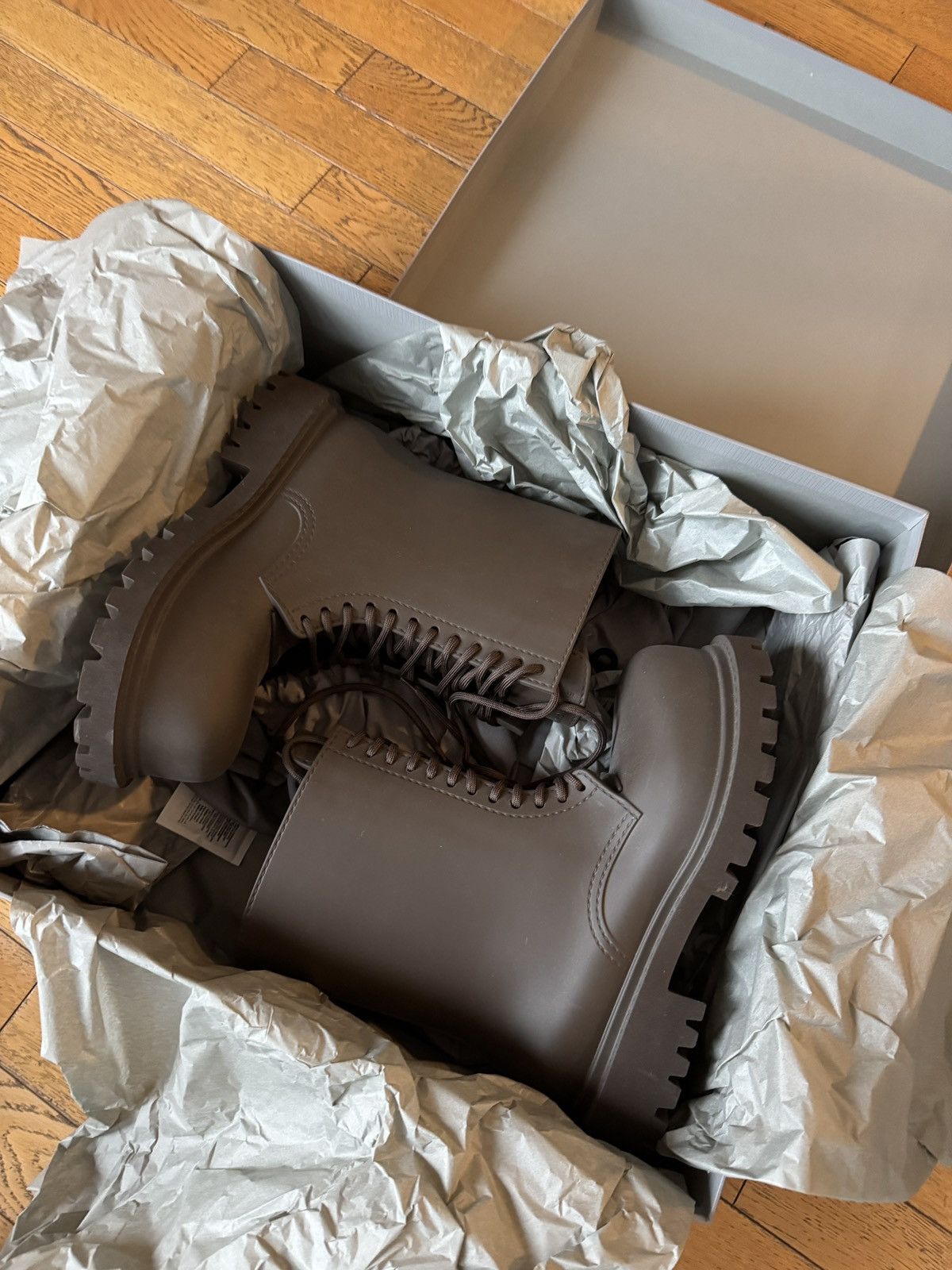Balenciaga *DEMNA* BALENCIAGA BROWN Steroid Boots SIZE 41 Size US 8 / EU 41 - 4 Thumbnail