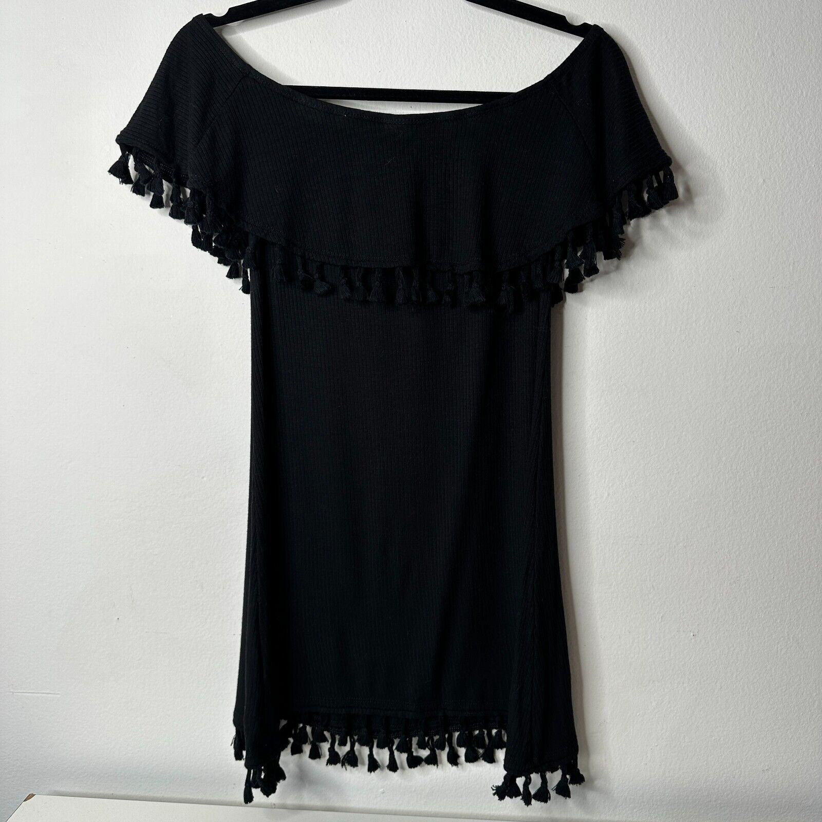 REVOLVE Revolve EastNWest Black Cabo Rib Tassel Off-Shoulder Mini S Size S / US 4 / IT 40 - 8 Thumbnail