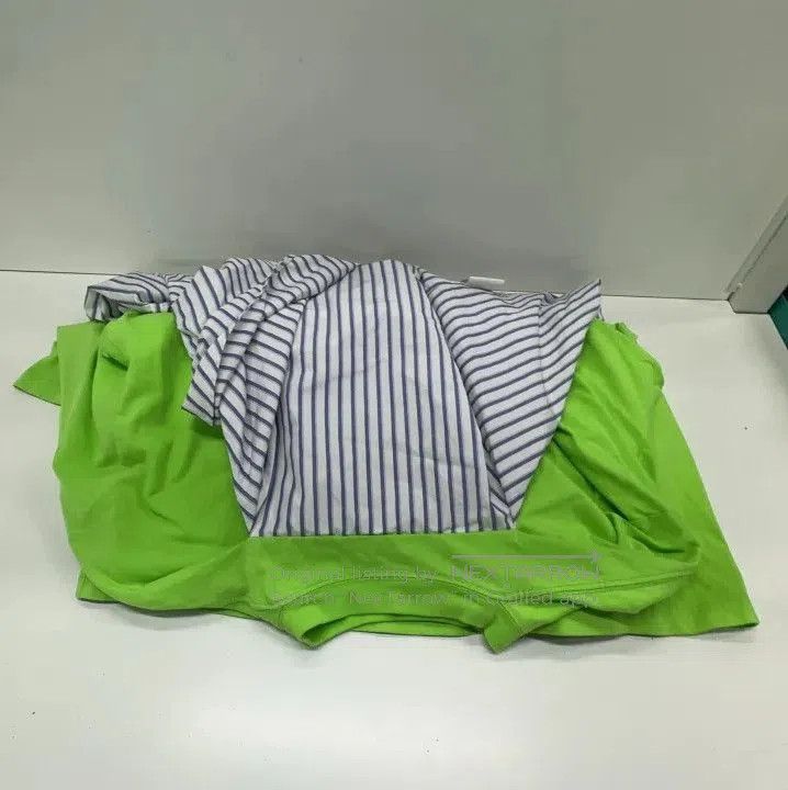 Balenciaga Balenciaga Casual Chic Button-Up Shirt and Tee. Size US S / EU 44-46 / 1 - 6 Thumbnail