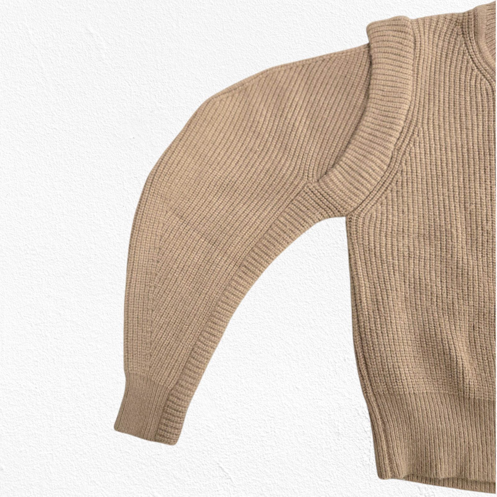 ASTR The Label ASTR the Label Camel Puff Shoulder Sweater Knit Size Medium Size M / US 6-8 / IT 42-44 - 4 Thumbnail