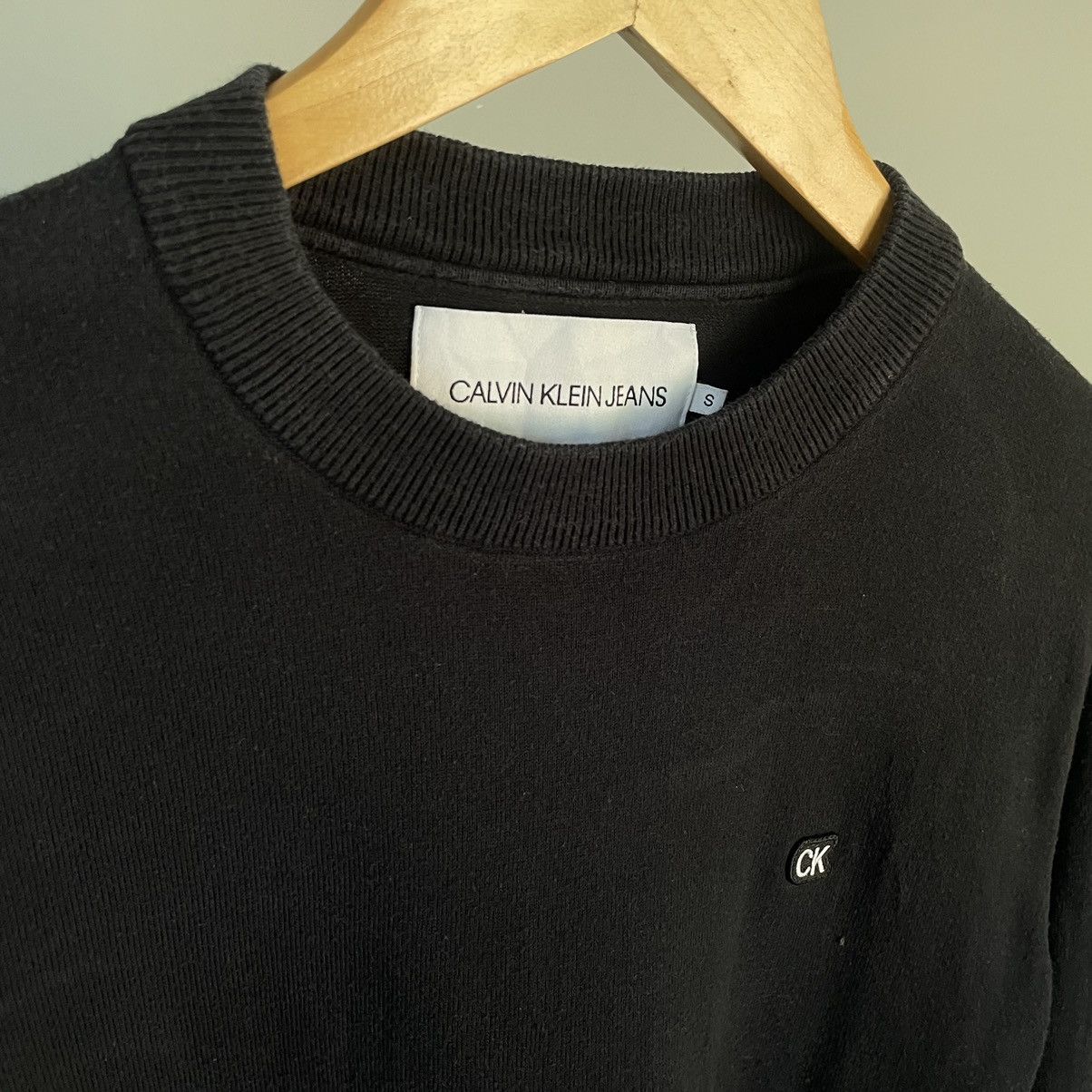Calvin Klein × Vintage Calvin Kelin Embroidered Small Logo Sweatshirt Size US S / EU 44-46 / 1 - 2 Thumbnail