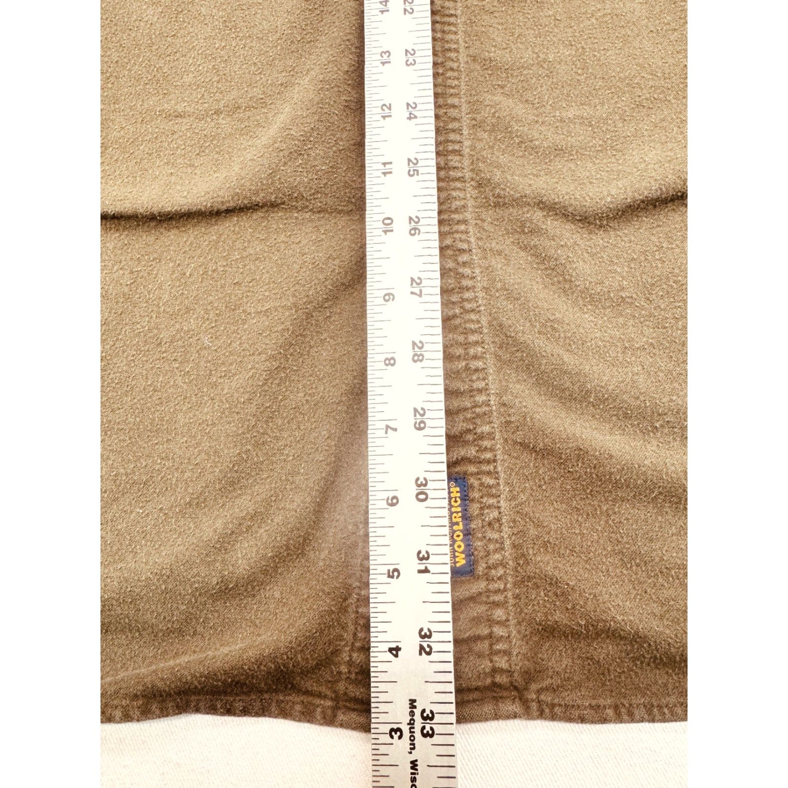 Vintage Woolrich Long Sleeve Button-Up Mens L Olive Chamois Shirt Cotton 3175 Green Pockets Button Regular 90s? Size US L / EU 52-54 / 3 - 7 Thumbnail