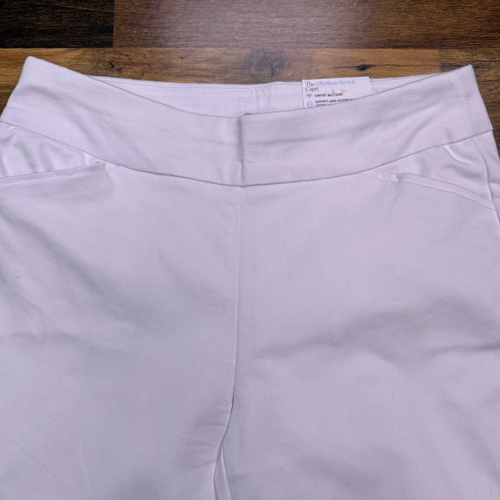 Croft & Barrow Croft & Barrow Capri Pants White 6 Regular Mid Rise Stretch Knit Cotton Blend Pull On Casual Women's Pants Size 28" / US 6 / IT 42 - 4 Thumbnail