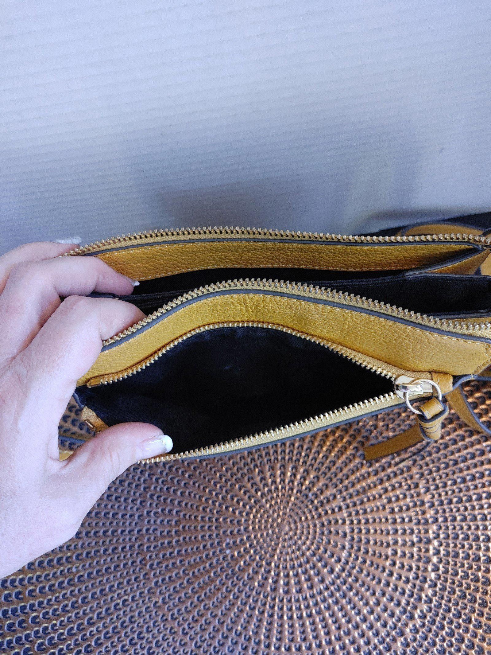 Vince Camuto Vince Camuto Small Eris Leather Crossbody Size ONE SIZE - 8 Thumbnail