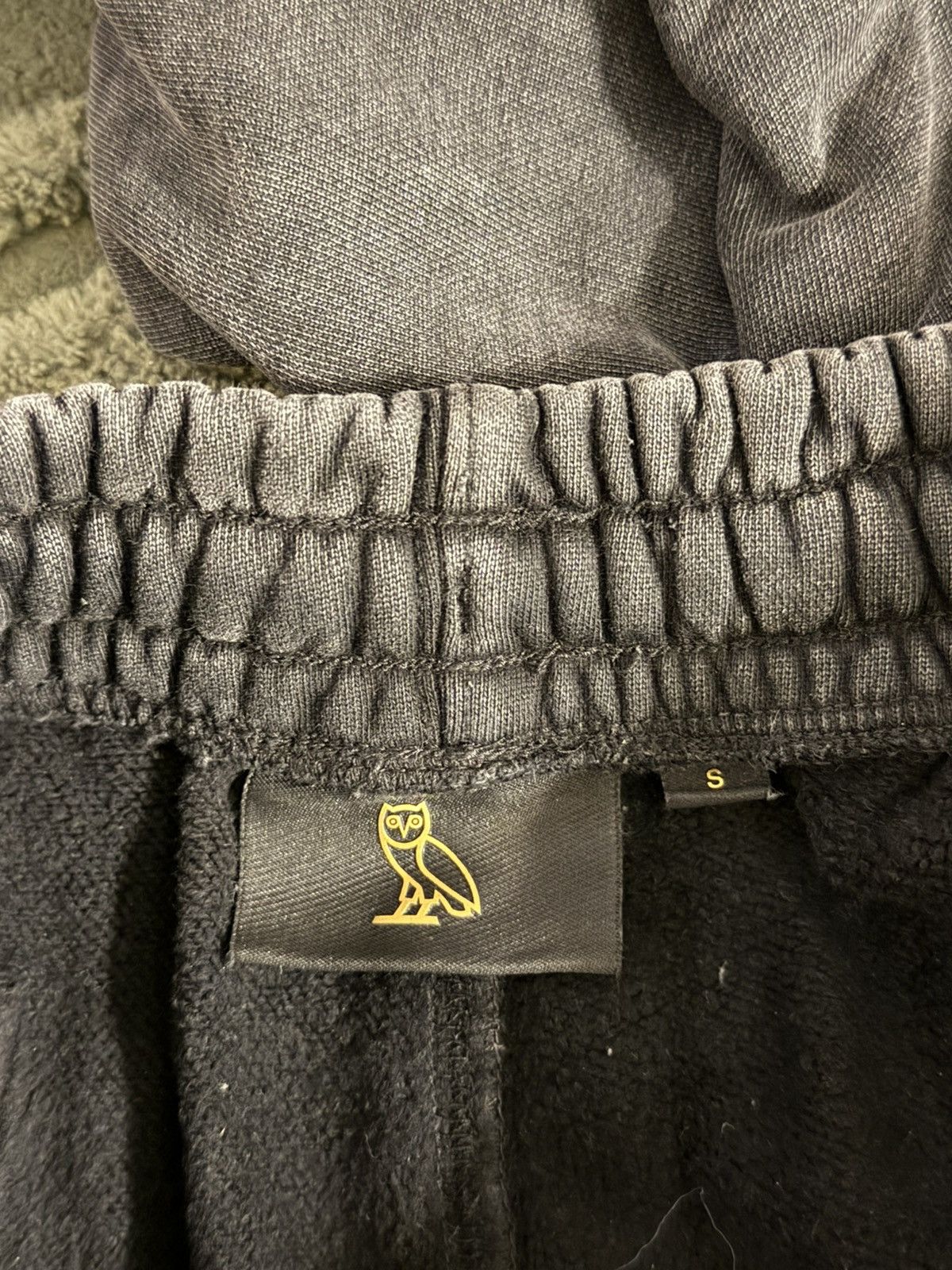October's Very Own OVO Distressed Gray Open Hem Sweatpants Size US 26 / EU 42 - 2 Thumbnail