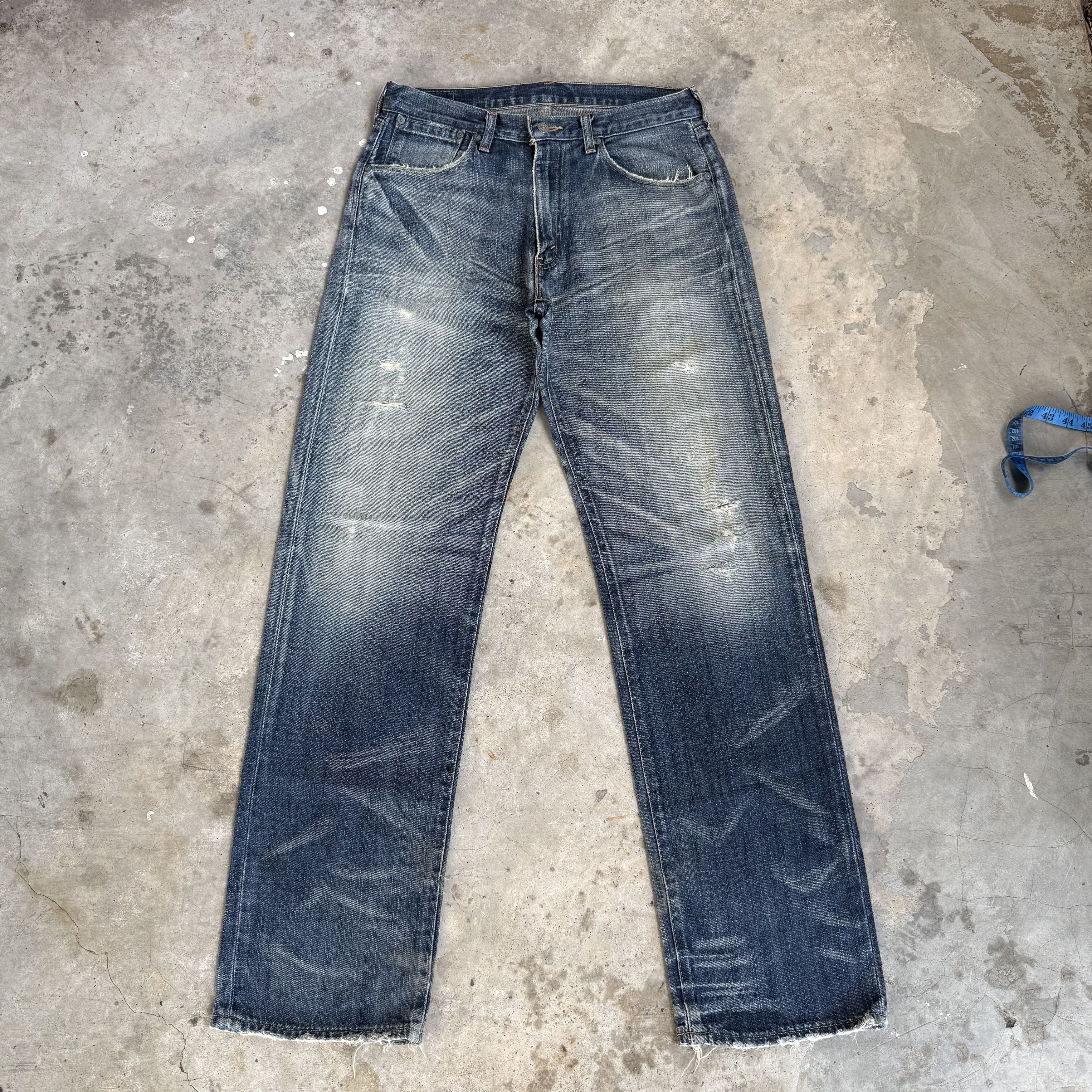 Levi's Vintage Clothing Vintage Levi's 553 Stone Wash Faded Denim Jeans Size US 33 - 2 Thumbnail