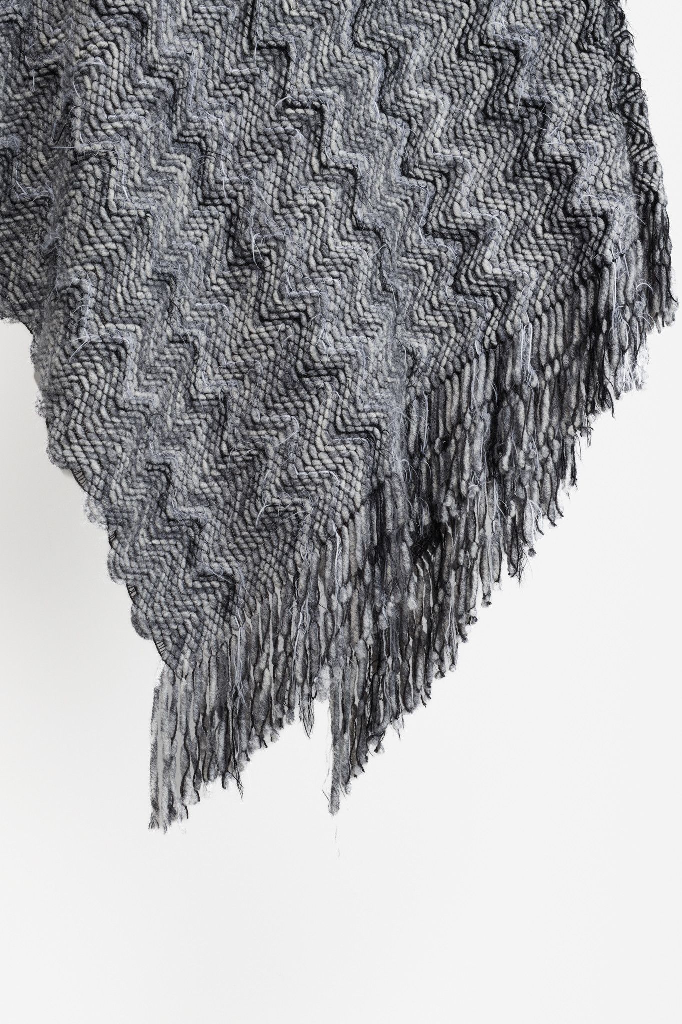 Missoni Missoni Greys Wool Pull-over Asymmetric Fringe Poncho Size ONE SIZE - 5 Thumbnail