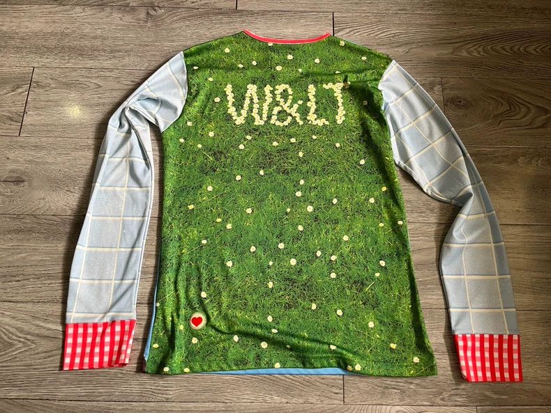 Walter Van Beirendonck walter van beirendonck Show style parrot print long sleeve Size US M / EU 48-50 / 2 - 4 Thumbnail