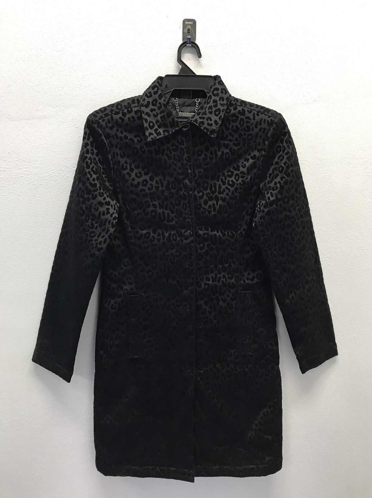 Guess × Vintage Vintage Guess Leopard Pattern Jacket Size US S / EU 44-46 / 1 - 1 Thumbnail