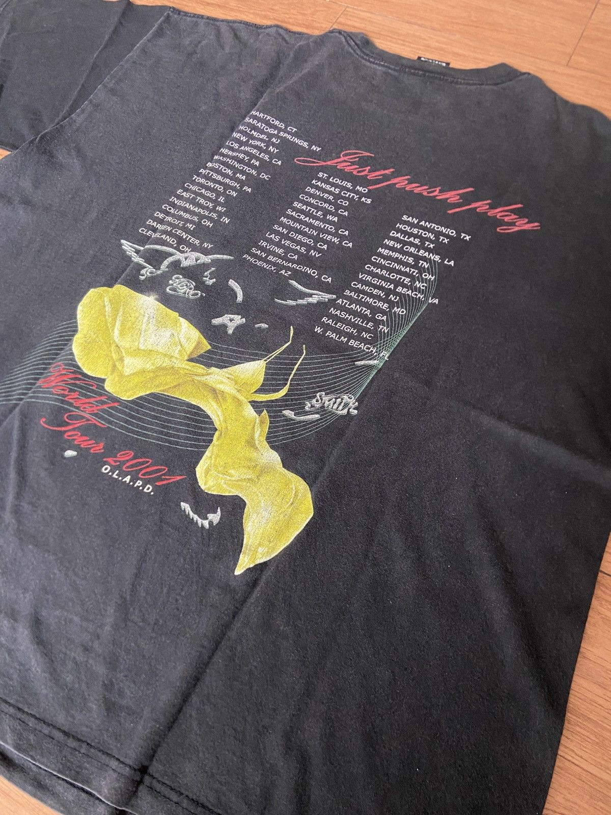 Giant Vintage Hajime Sorayama Aerosmith Tee Size US XL / EU 56 / 4 - 2 Thumbnail