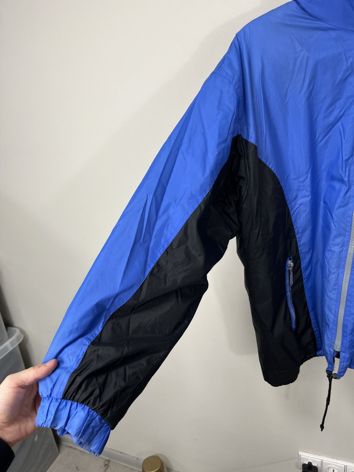 Nike Vintage Nike Big Swoosh Y2K 90s Retro Hype Jacket Size US L / EU 52-54 / 3 - 15 Thumbnail