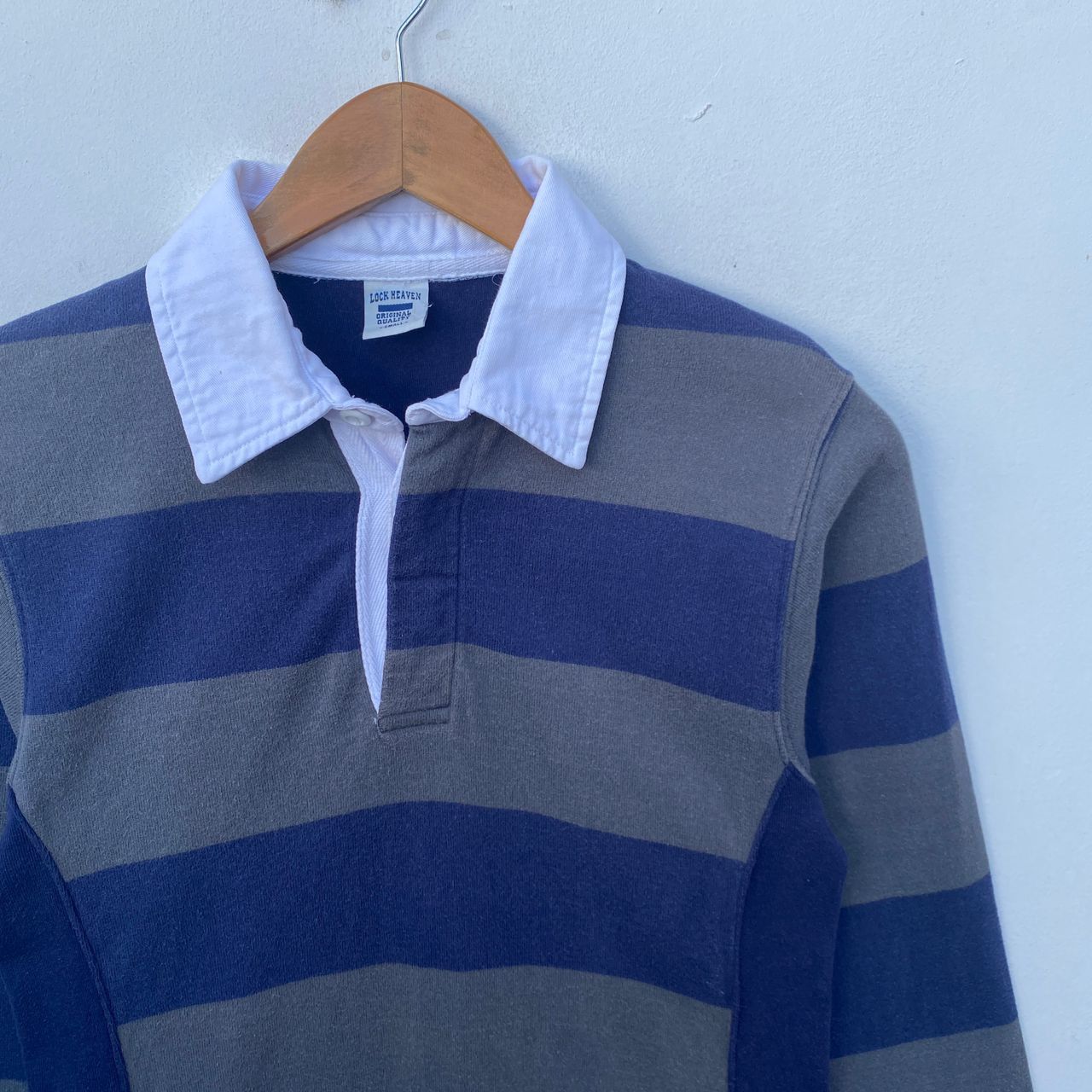 Other POLO SHIRT SIZE SMALL PULLOVER STRIPED WITH POCKETS Size US S / EU 44-46 / 1 - 3 Thumbnail