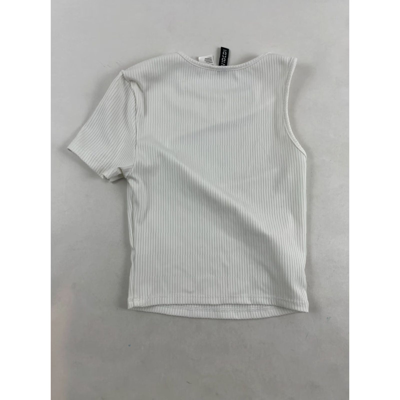 H&M Divided by H&M Shirt Womens XS White Ribbed Crop Top Cut Out Rag & Bone T-Shirt Casual Modern Cropped Short Sleeve Boat Neck Pullover Size XS / US 0-2 / IT 36-38 - 3 Thumbnail
