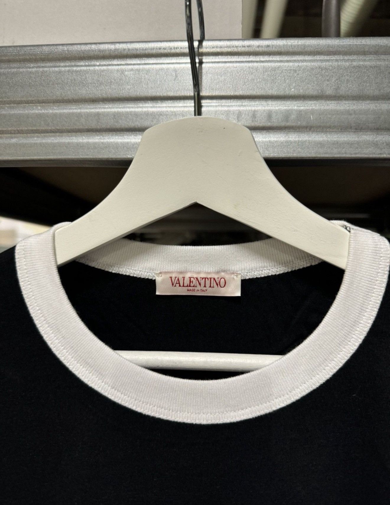 Valentino Valentino t shirt Size US L / EU 52-54 / 3 - 3 Thumbnail