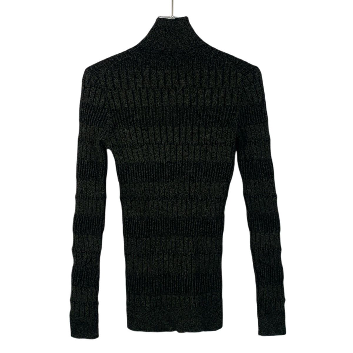 Burberry Burberry Block Turtleneck m Long Sleeve Knit Sweater K26WX Size XS / US 0-2 / IT 36-38 - 2 Thumbnail