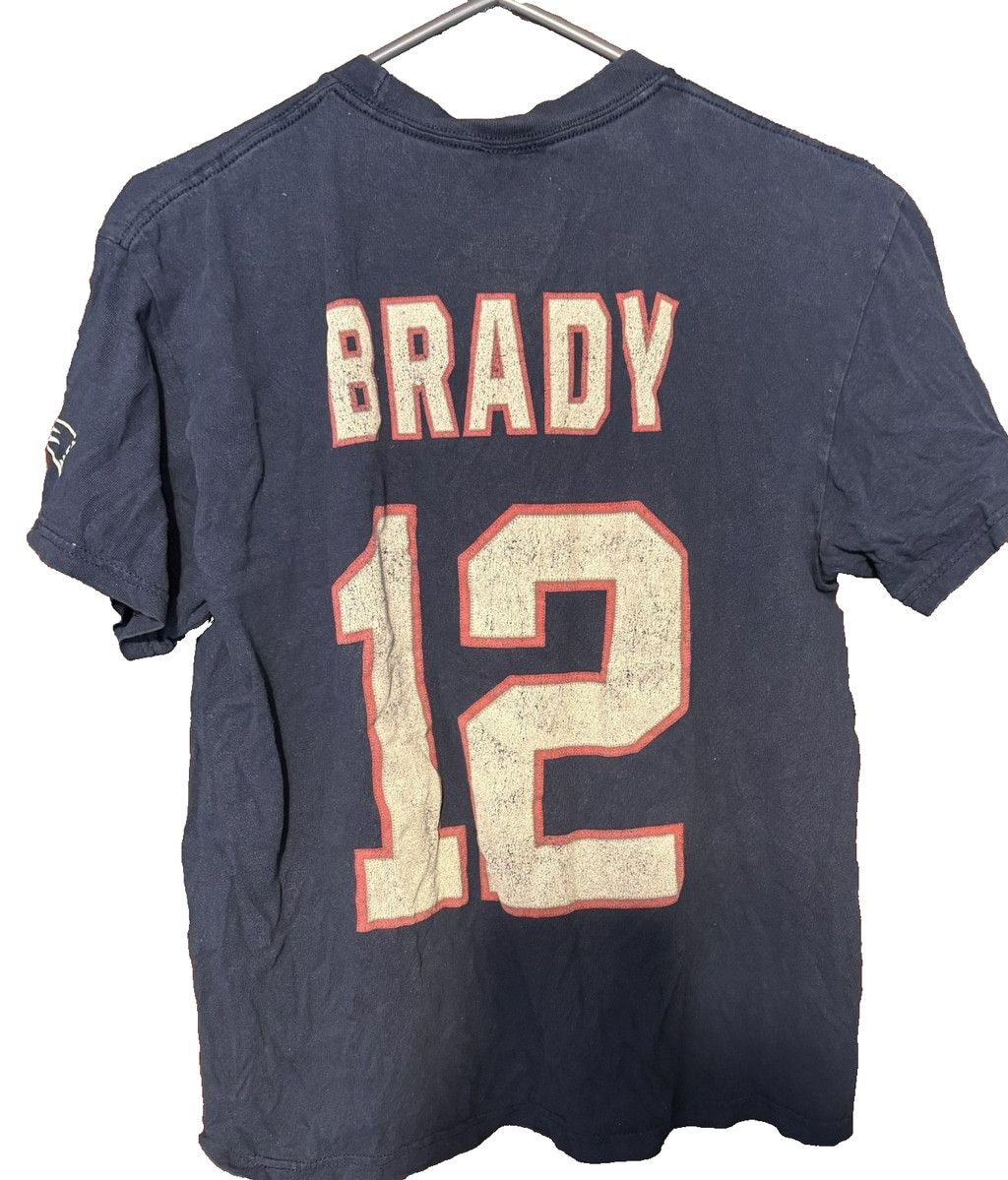 The Unbranded Brand New England Patriots Tom Brady #12 Player Tee Men M Blue Size US M / EU 48-50 / 2 - 1 Thumbnail
