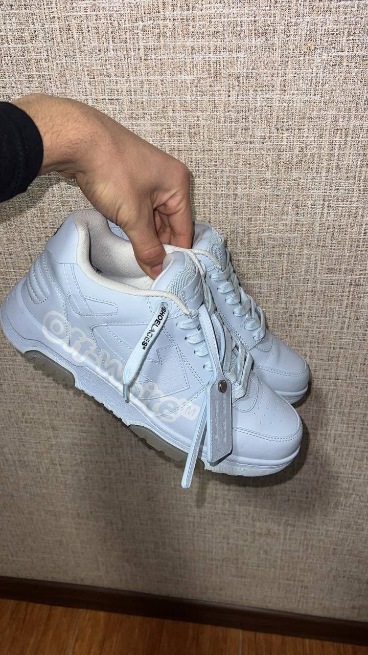 Off-White OFF WHITE OUT OF OFFICE Size US 9 / EU 42 - 1 Thumbnail