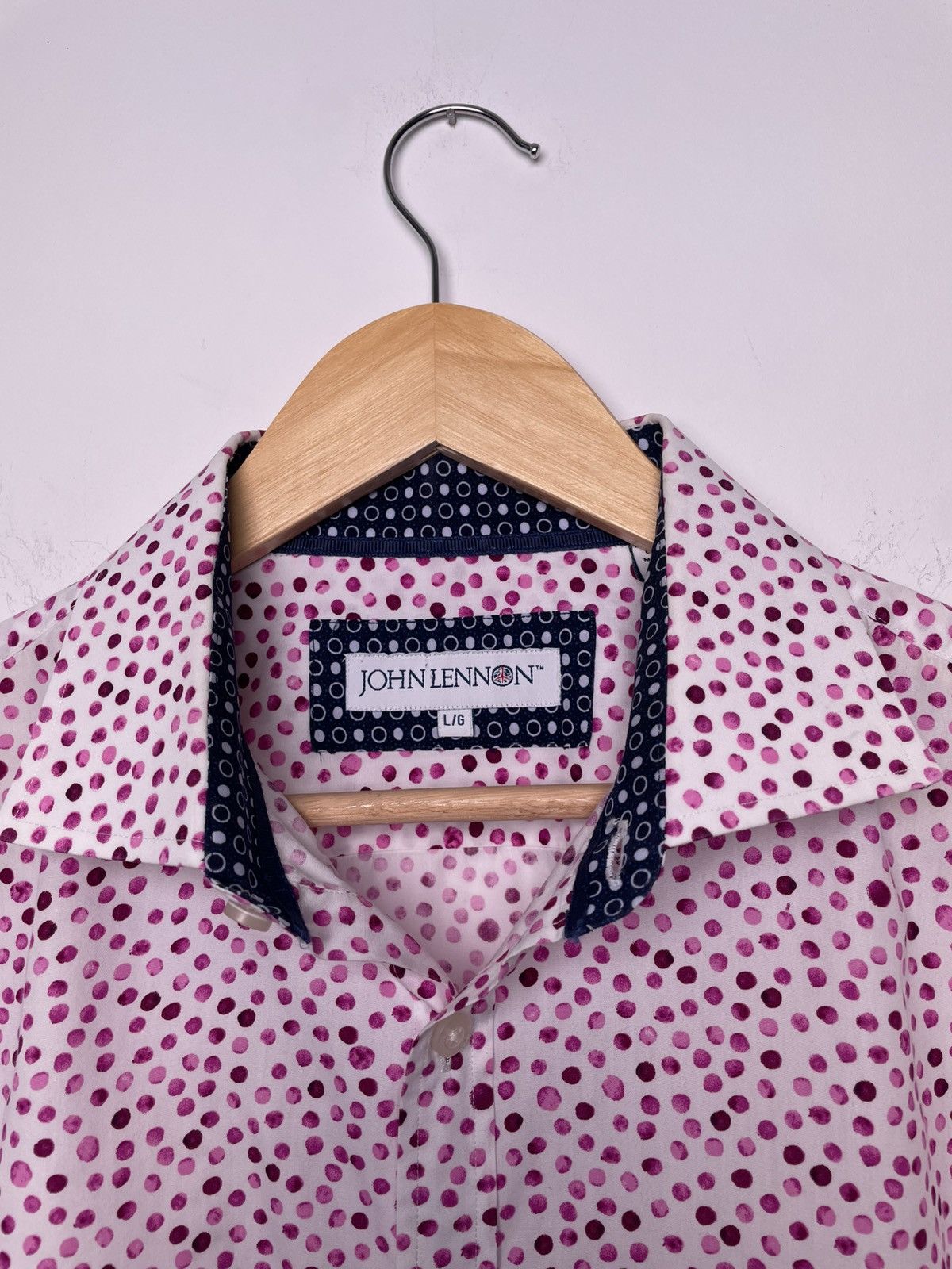 Other John Lennon Pink Dot Button-Up (L) Size US L / EU 52-54 / 3 - 3 Thumbnail