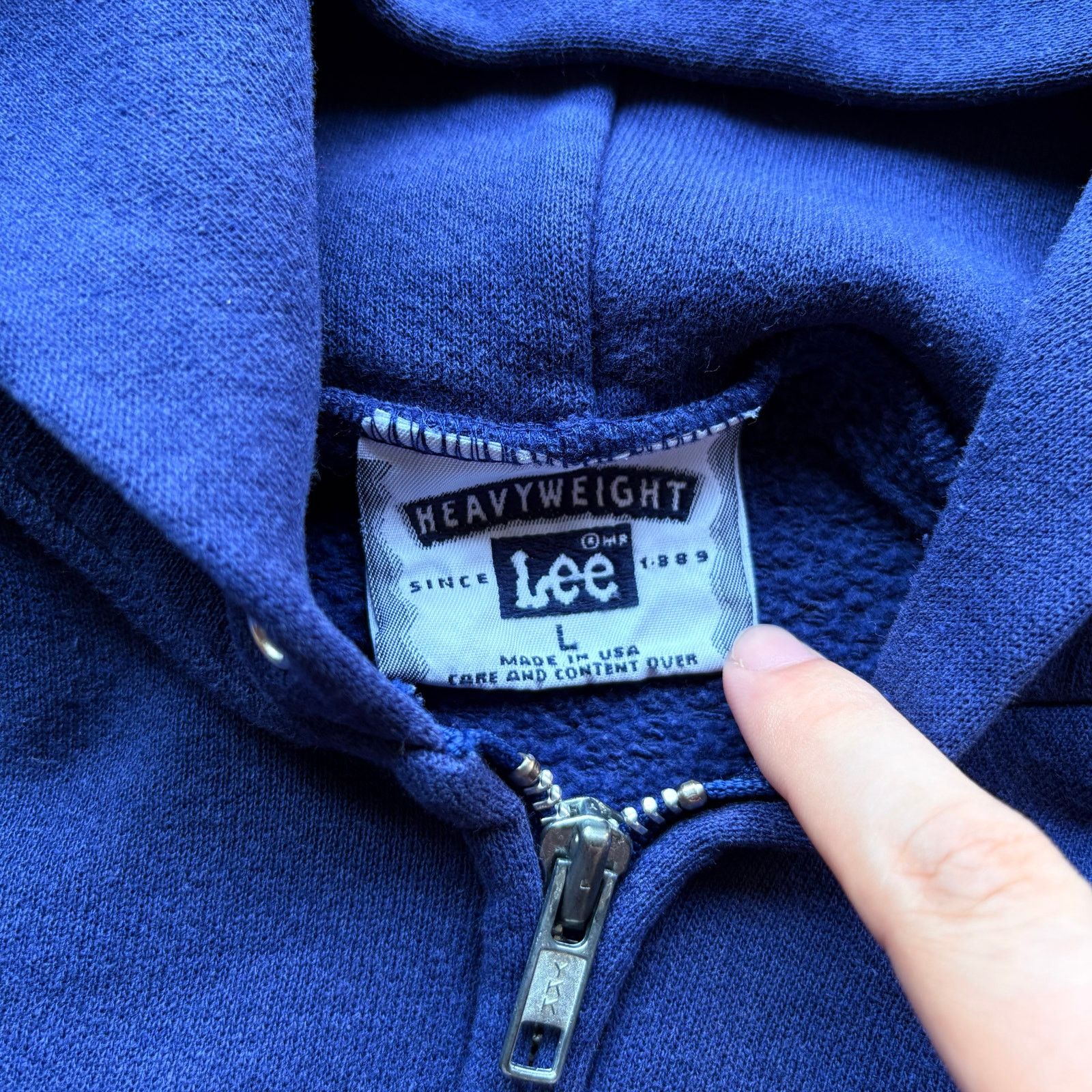 Lee Beautiful Vintage 90s Lee Zip up sweatshirt Size US L / EU 52-54 / 3 - 3 Thumbnail