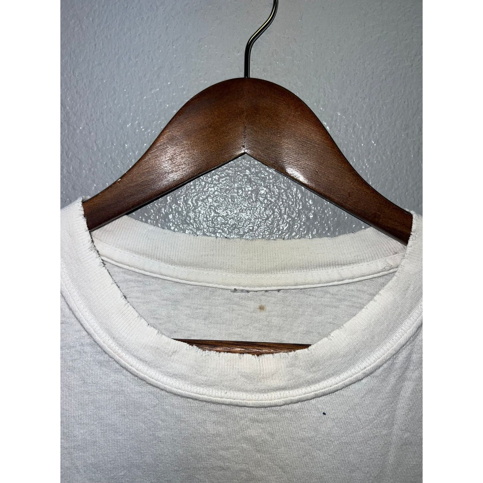 Vintage Vintage Native American Long Sleeve Shirt Arapahoe Worn Tee Size US L / EU 52-54 / 3 - 6 Thumbnail