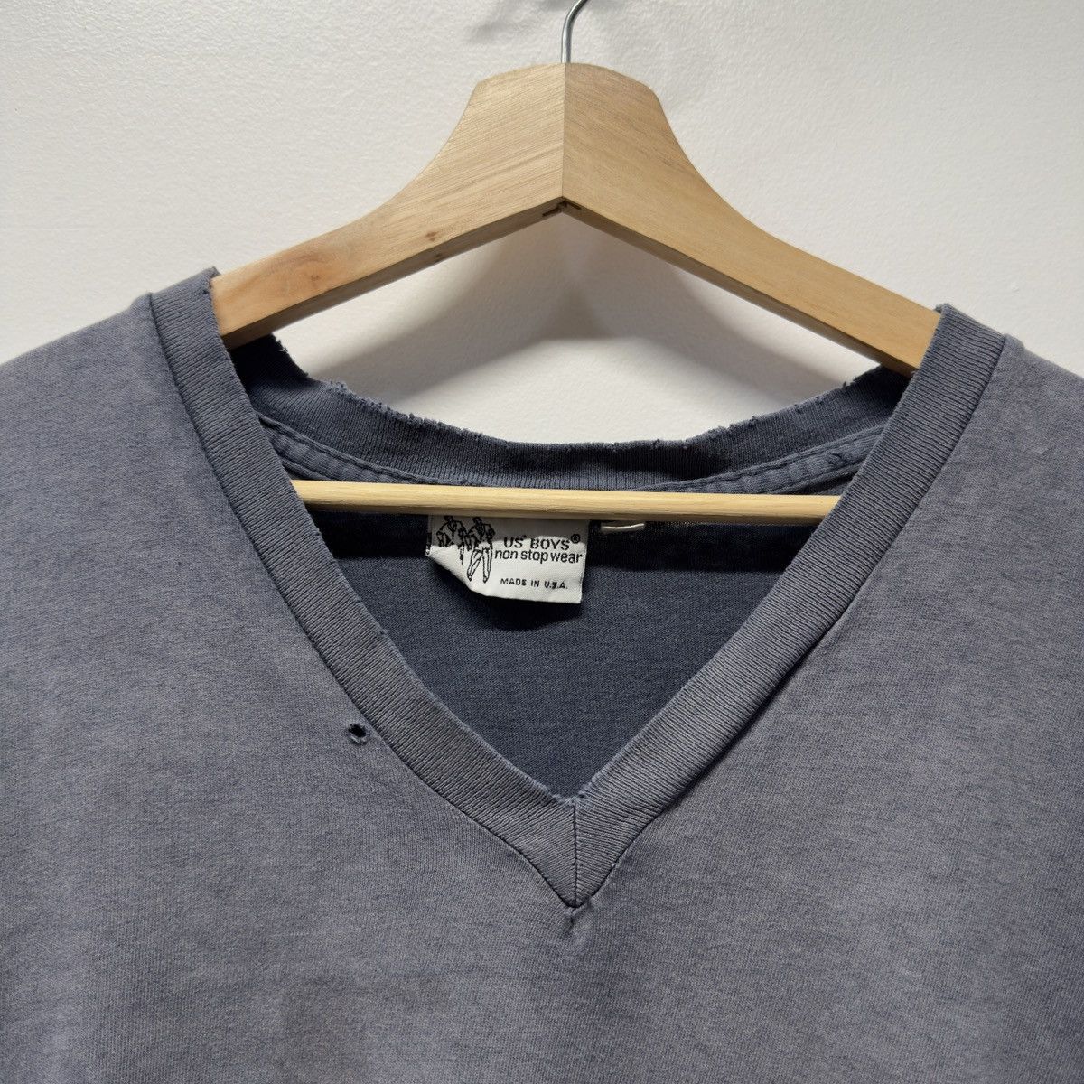 Vintage 90s Thrashed Faded Distressed V Neck Shirt ERD Grunge Chrome Size US M / EU 48-50 / 2 - 3 Thumbnail