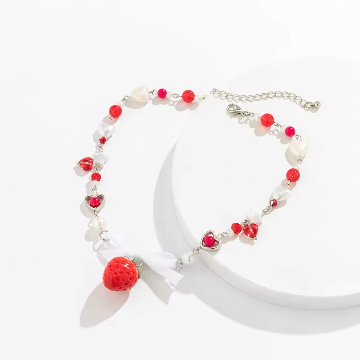 Jewelry Korean Cute Red Strawberry Pendant Collar Necklace Size ONE SIZE - 4 Thumbnail