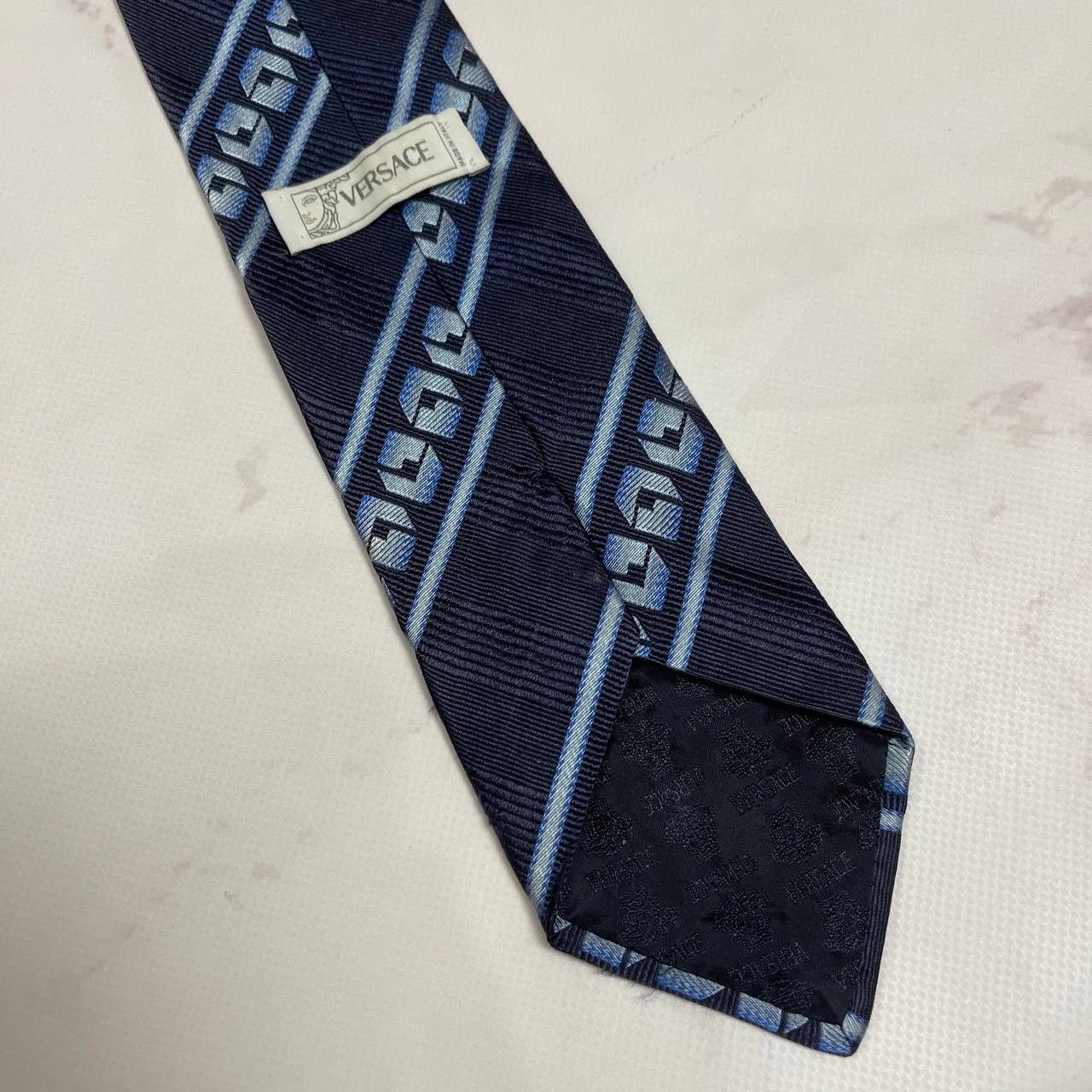 Versace Versace Vintage 90s Tie Silk Logo Size ONE SIZE - 9 Thumbnail