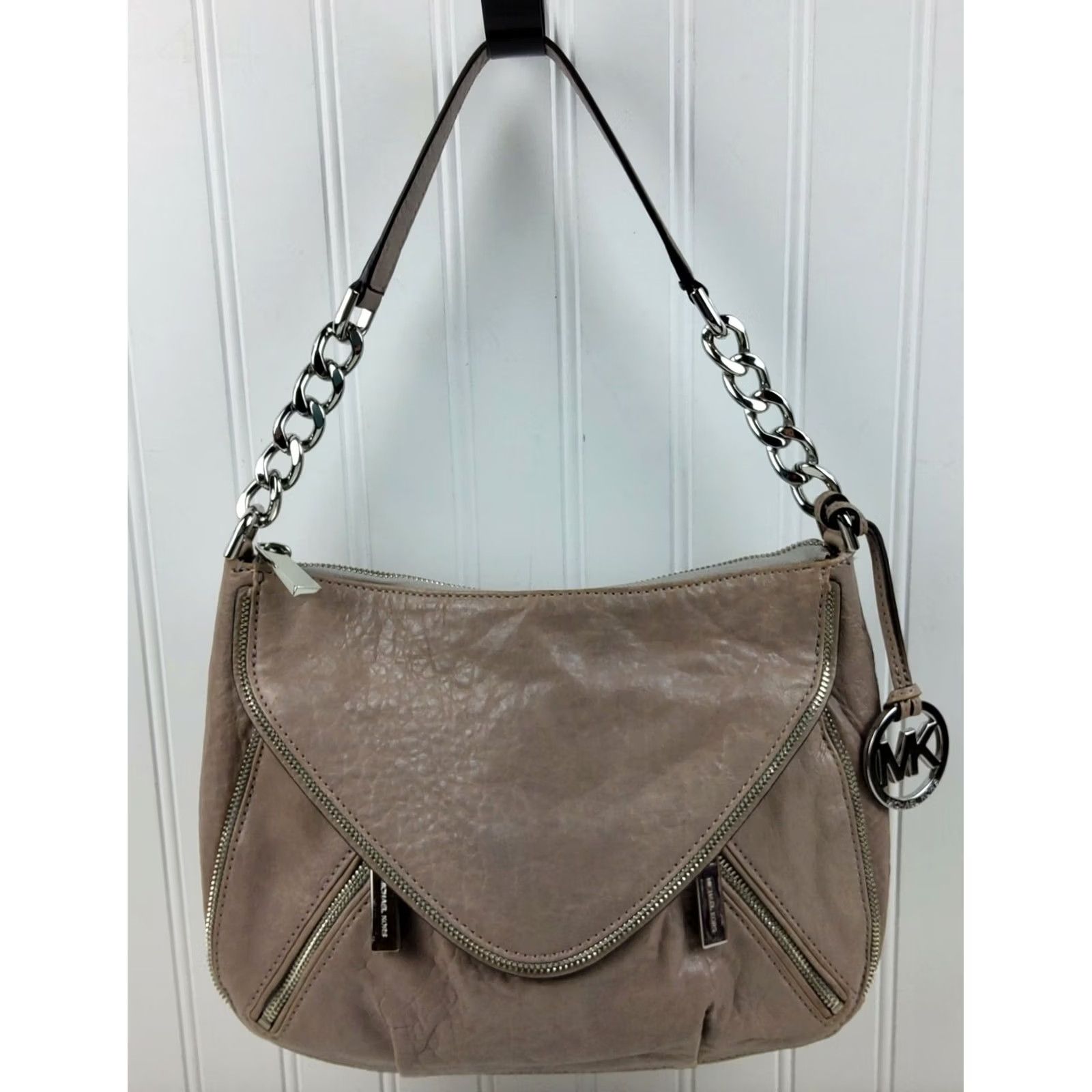 Michael Kors Michael Kors Zippers Flap Convertible Leather Shoulder Handbag Purse Taupe Size ONE SIZE - 2 Thumbnail