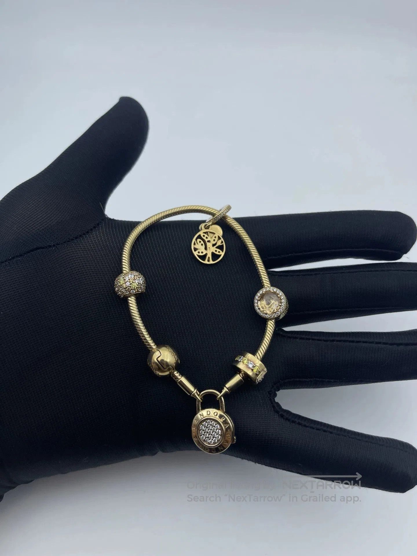 pandora Pandora Gold Charm Bracelet. Size ONE SIZE - 3 Thumbnail