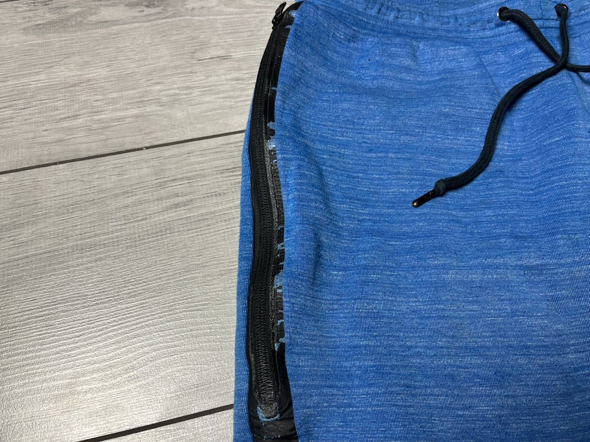 Nike Nike tech fleece shorts sportswear size Large Size US 34 / EU 50 - 2 Thumbnail