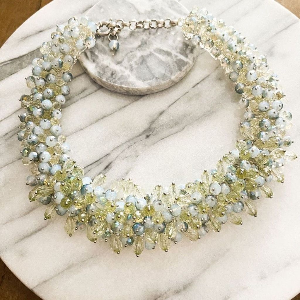 Vintage Art Glass Faceted Bead Cluster Collar Necklace Green Blue Size ONE SIZE - 1 Thumbnail
