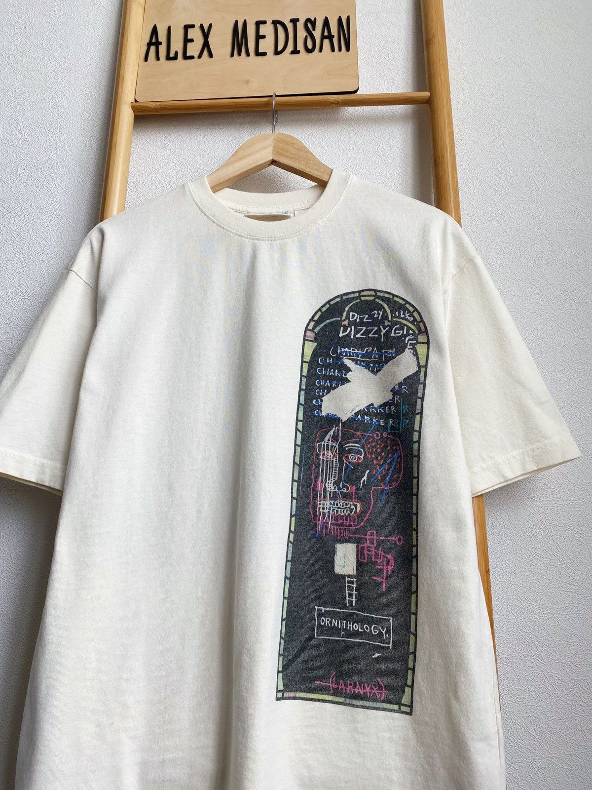 H&M × Jean-Michel Basquiat × Who Decides War WHO DECIDES WAR x BASQUIAT x H&M RELAXED FIT COTTON T-SHIRT Size US S / EU 44-46 / 1 - 1 Thumbnail