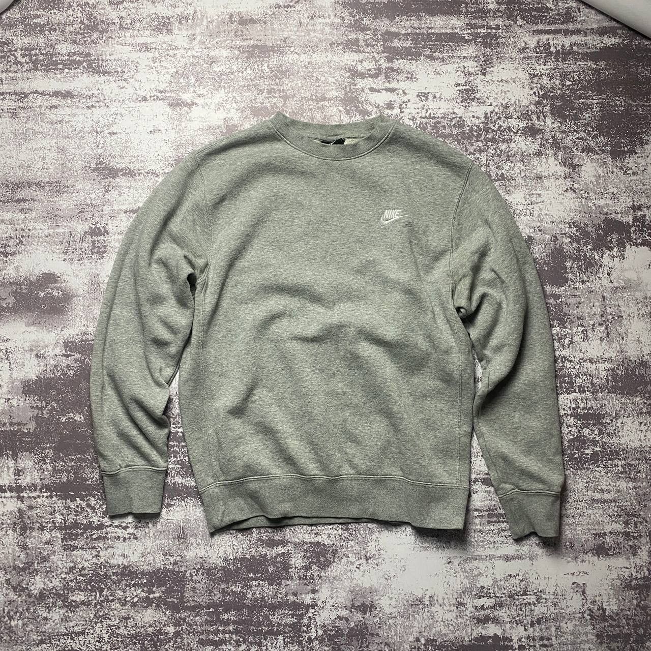 Nike Nike Sweatshirt Grey Vintage Swoosh Sweatshirt Y2K Size US S / EU 44-46 / 1 - 1 Thumbnail