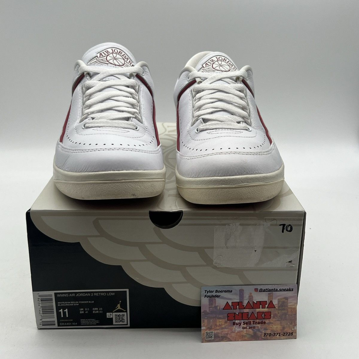 Jordan Brand Air Jordan 2 low nc to chi Size US 11 / EU 44 - 2 Thumbnail
