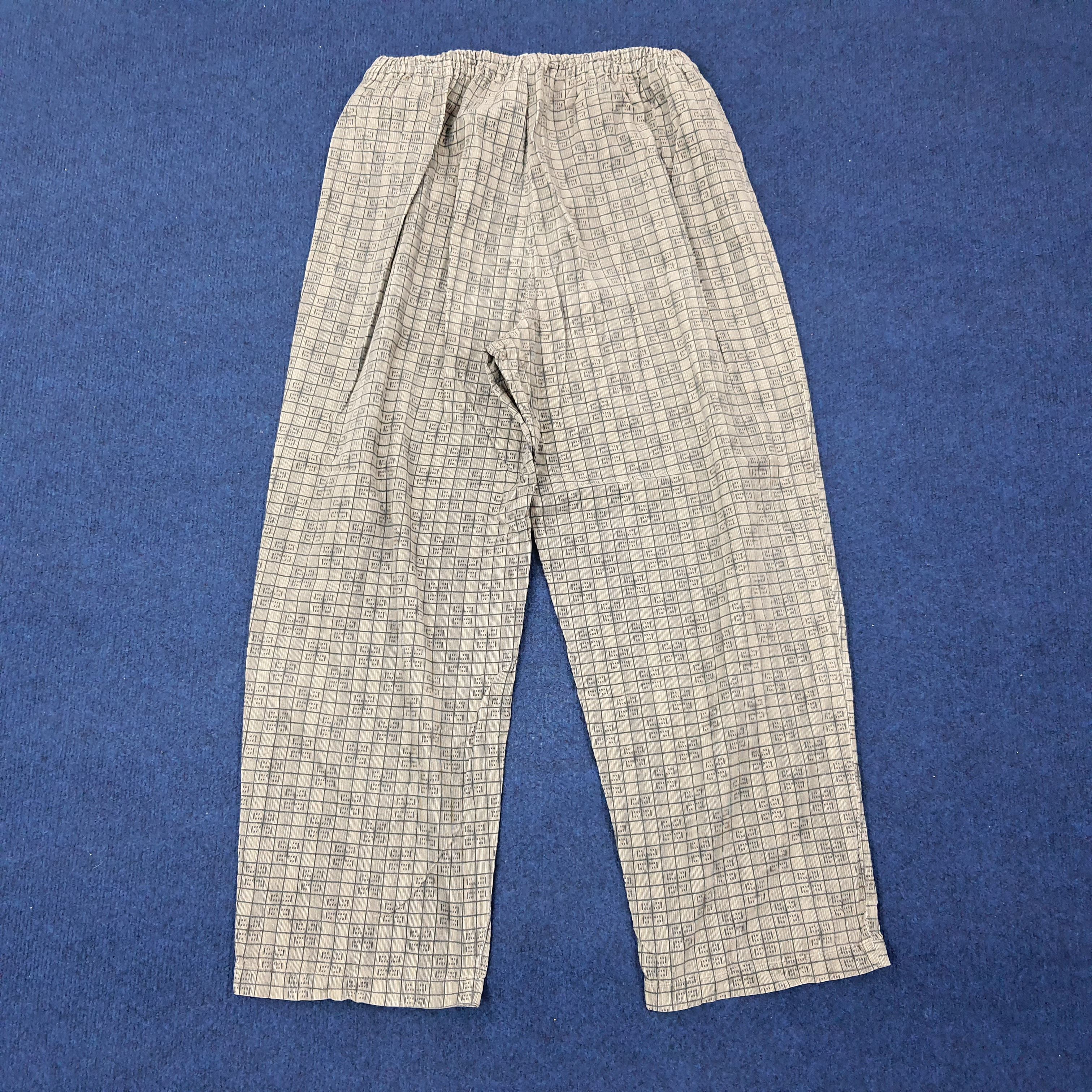 Givenchy Vintage Givenchy Pajamas Luxury Fashion Set C234N9 Size US L / EU 52-54 / 3 - 12 Thumbnail