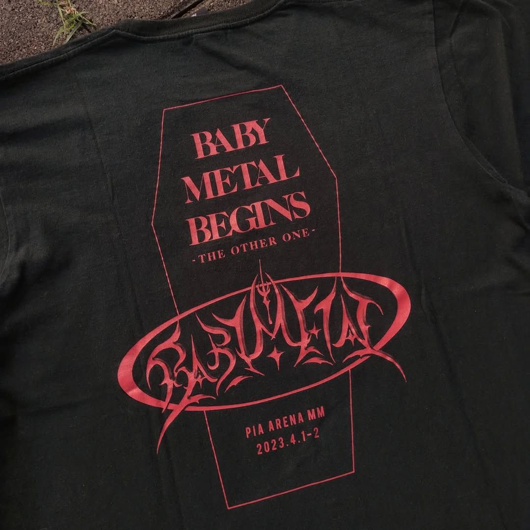 Band Tees BABYMETAL Return The Other One 2023 World Tour Size US XL / EU 56 / 4 - 3 Thumbnail