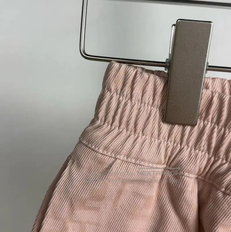 Fendi Fendi Pink Cotton Women’s Shorts . Size 28" / US 6 / IT 42 - 3 Thumbnail