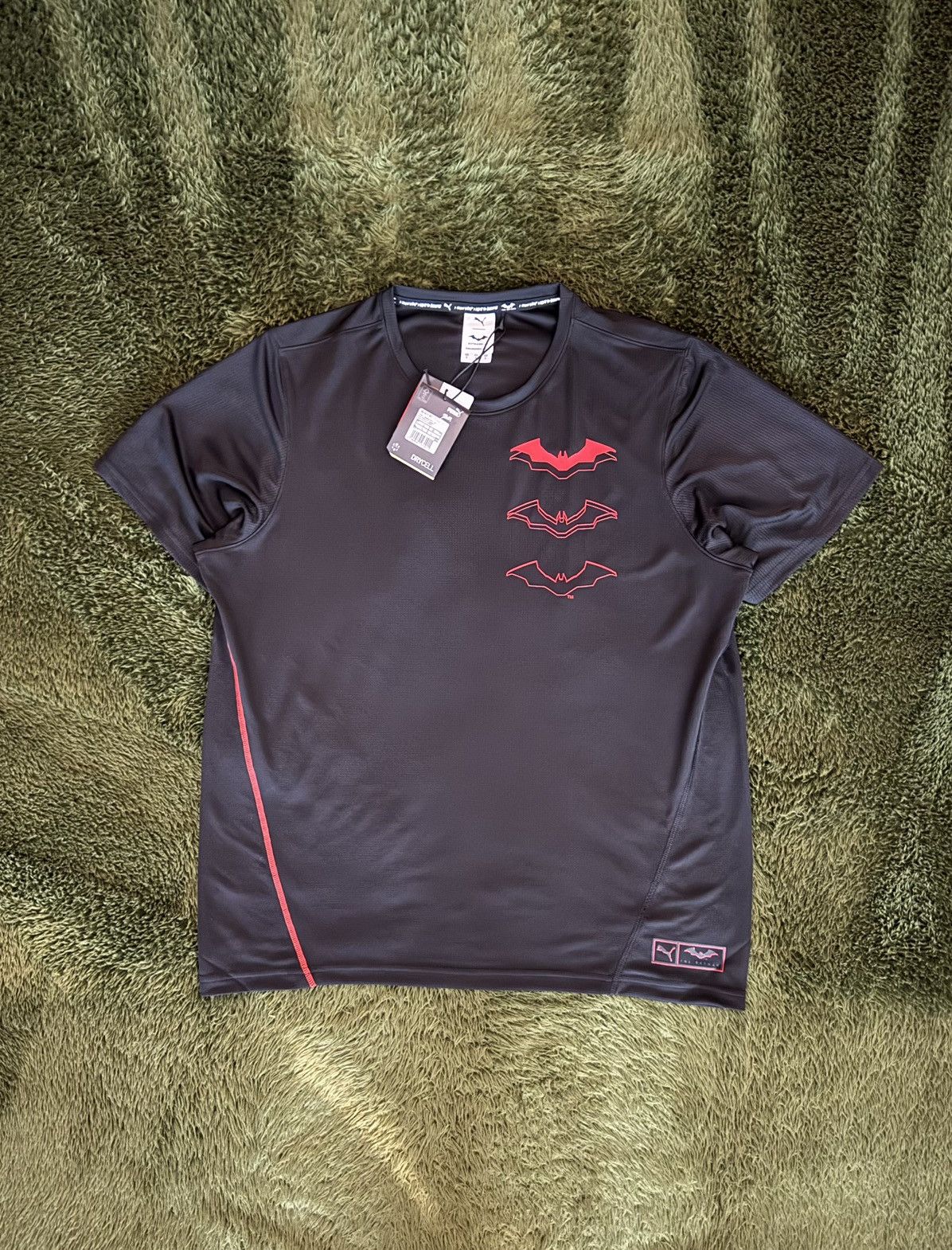 Puma [S] Puma x Batman Performance Graphic Tee Black Size US S / EU 44-46 / 1 - 1 Thumbnail