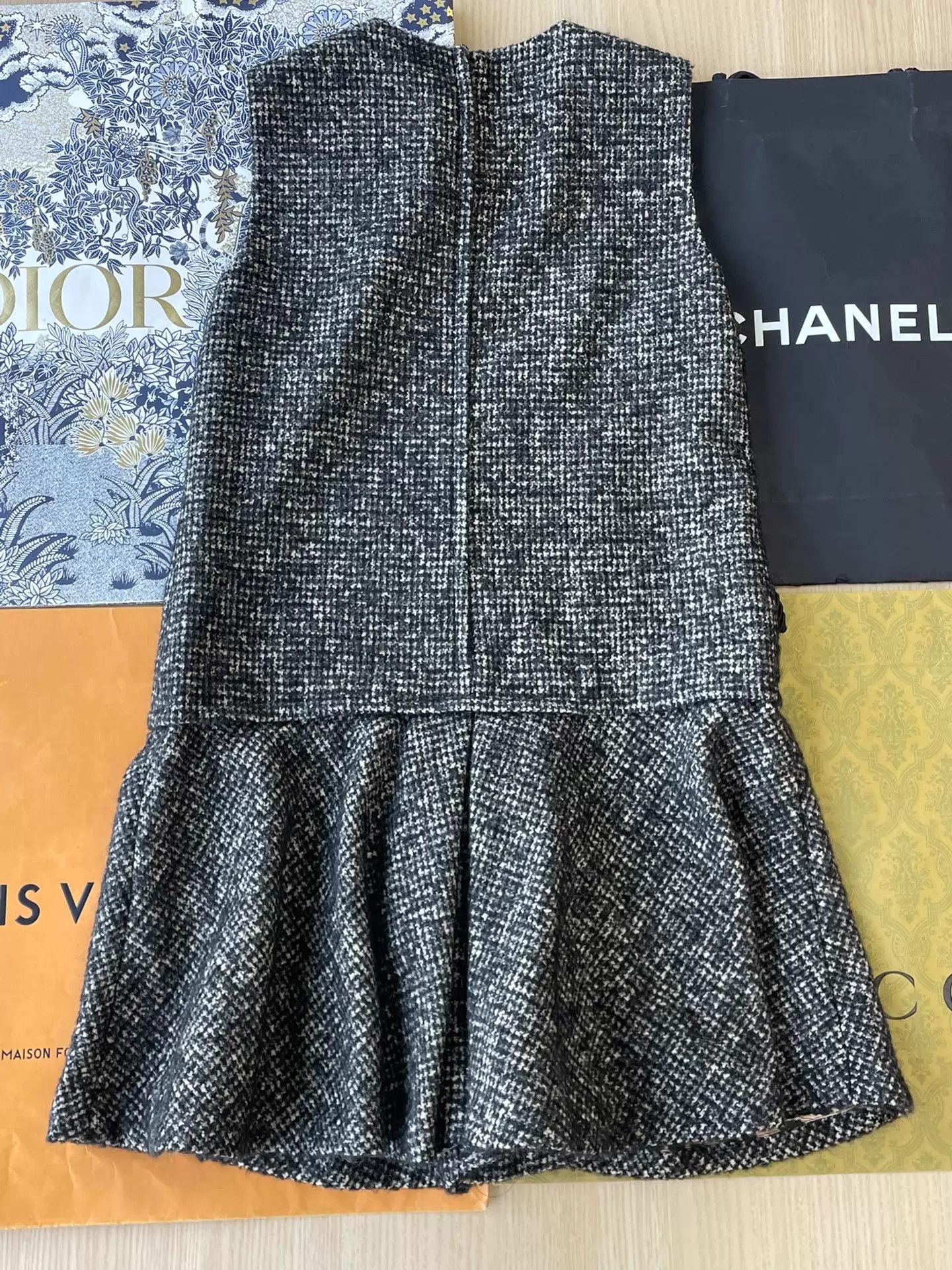 Dolce & Gabbana Dolce&Gabbana Gray & White Wool Sleeveless Dress EU42 Size M / US 6-8 / IT 42-44 - 2 Thumbnail