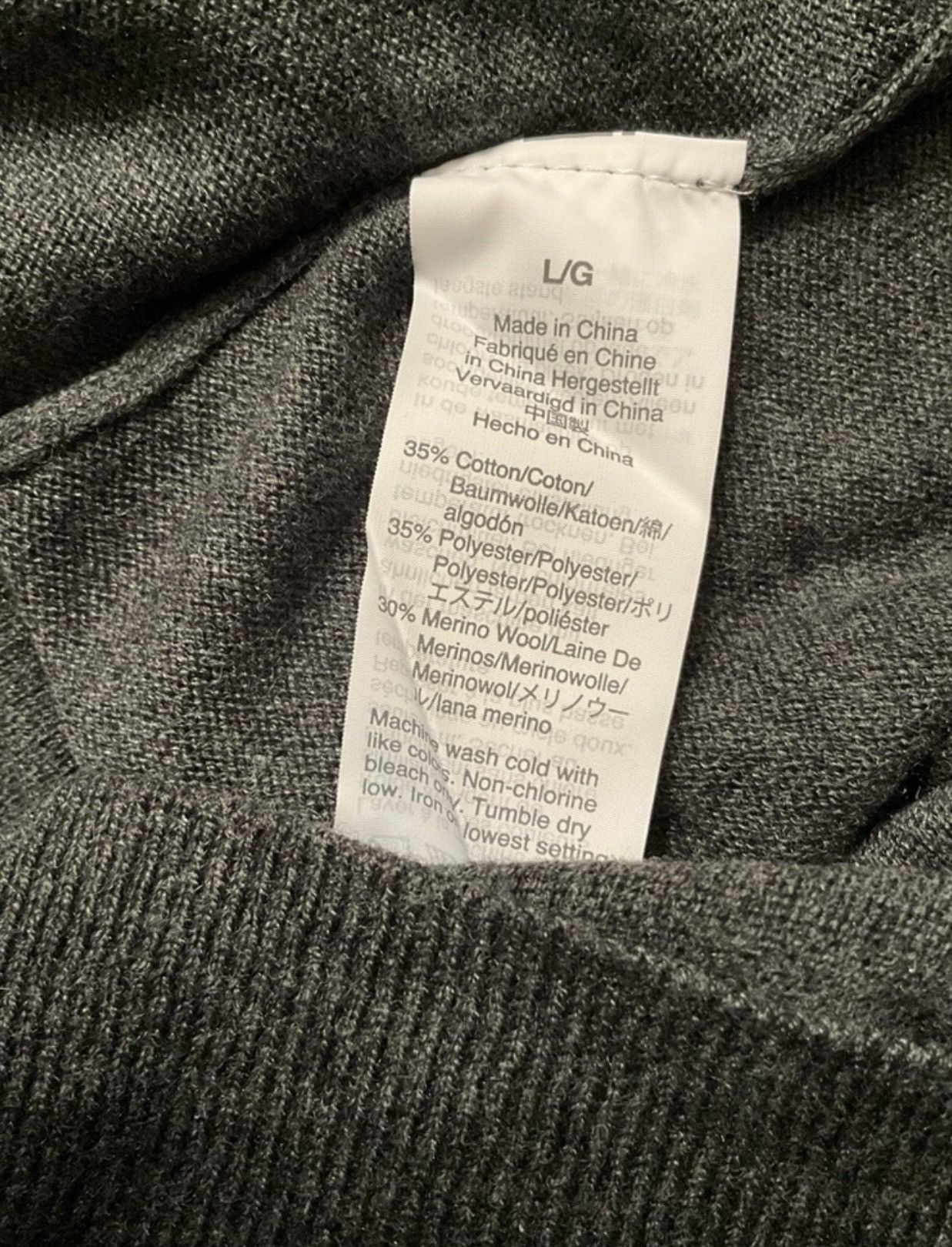 J.Crew J. Crew Men's Dark Gray V-neck Sweater L Size US L / EU 52-54 / 3 - 3 Thumbnail
