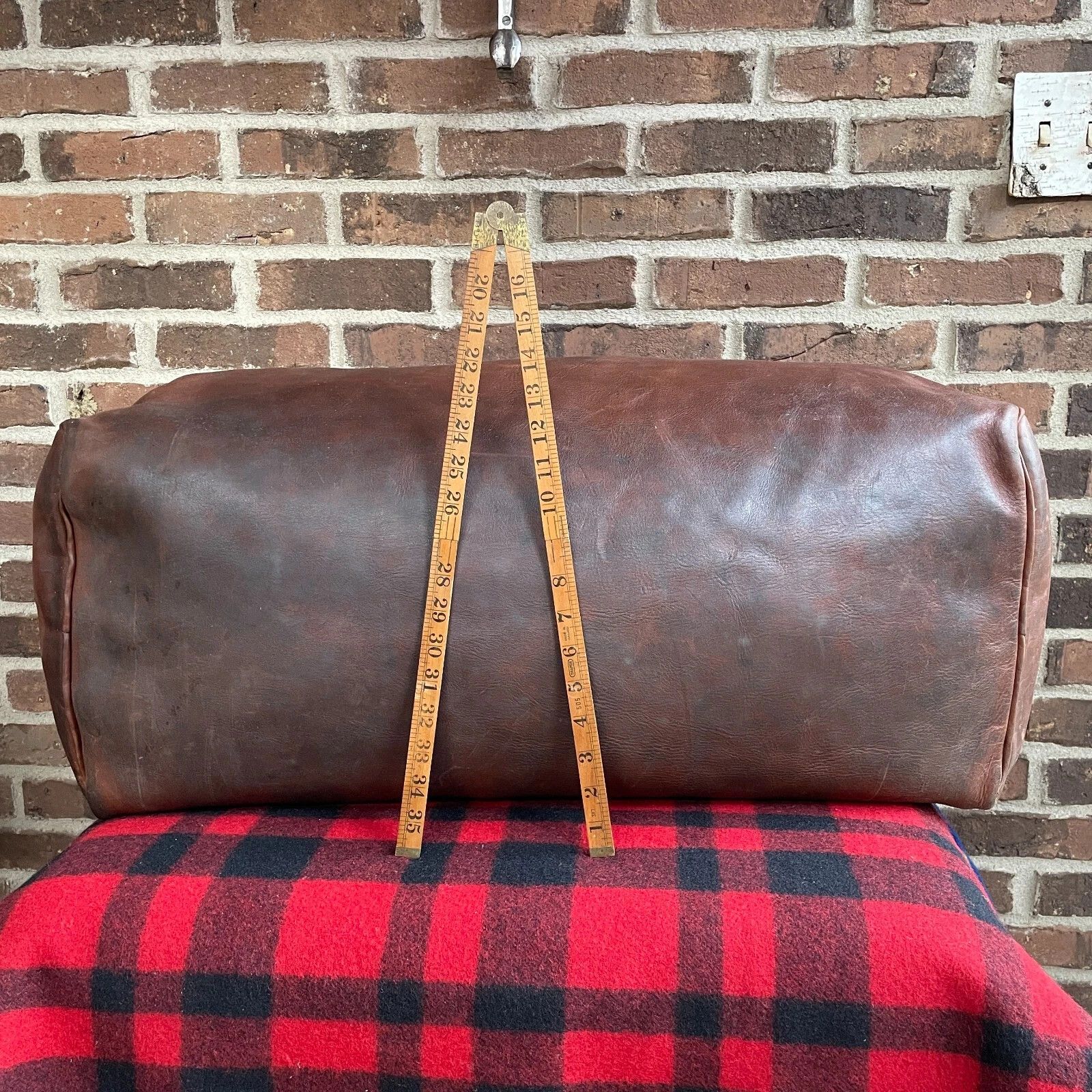 Other RARE VINTAGE 1970s GOKEY CUSTOM LEATHER XL DUFFEL BAG R$4898 Size ONE SIZE - 4 Thumbnail