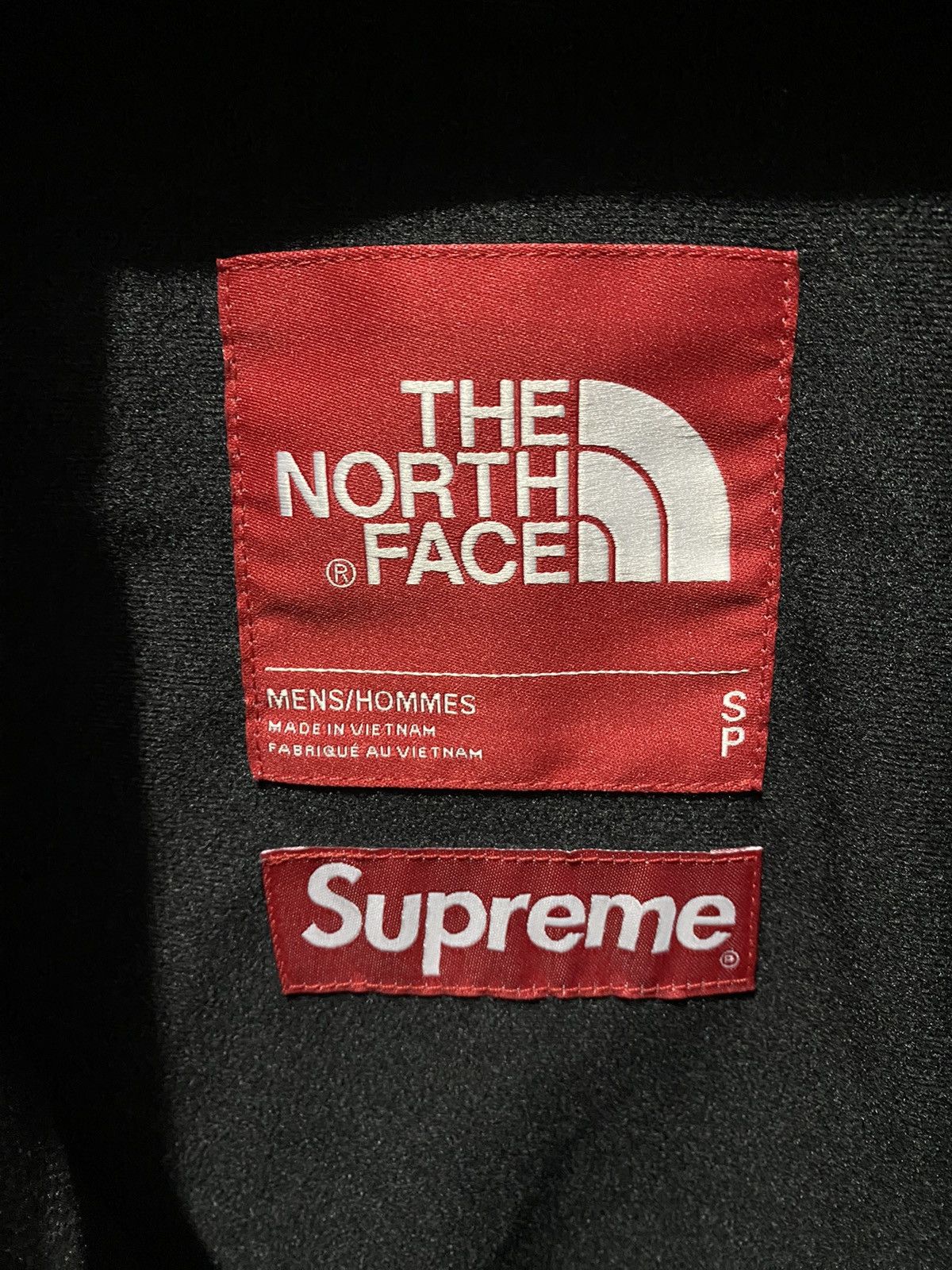 Supreme × The North Face The North Face X Supreme Gore Tex Size US S / EU 44-46 / 1 - 6 Thumbnail