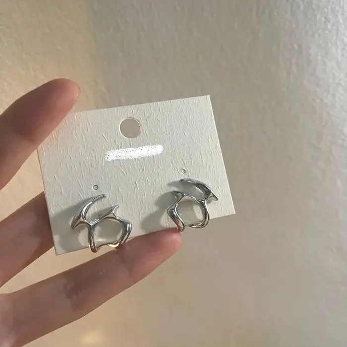 Jewelry × Vintage Irregular Liquid Metal Hollow Earrings Size ONE SIZE - 4 Thumbnail