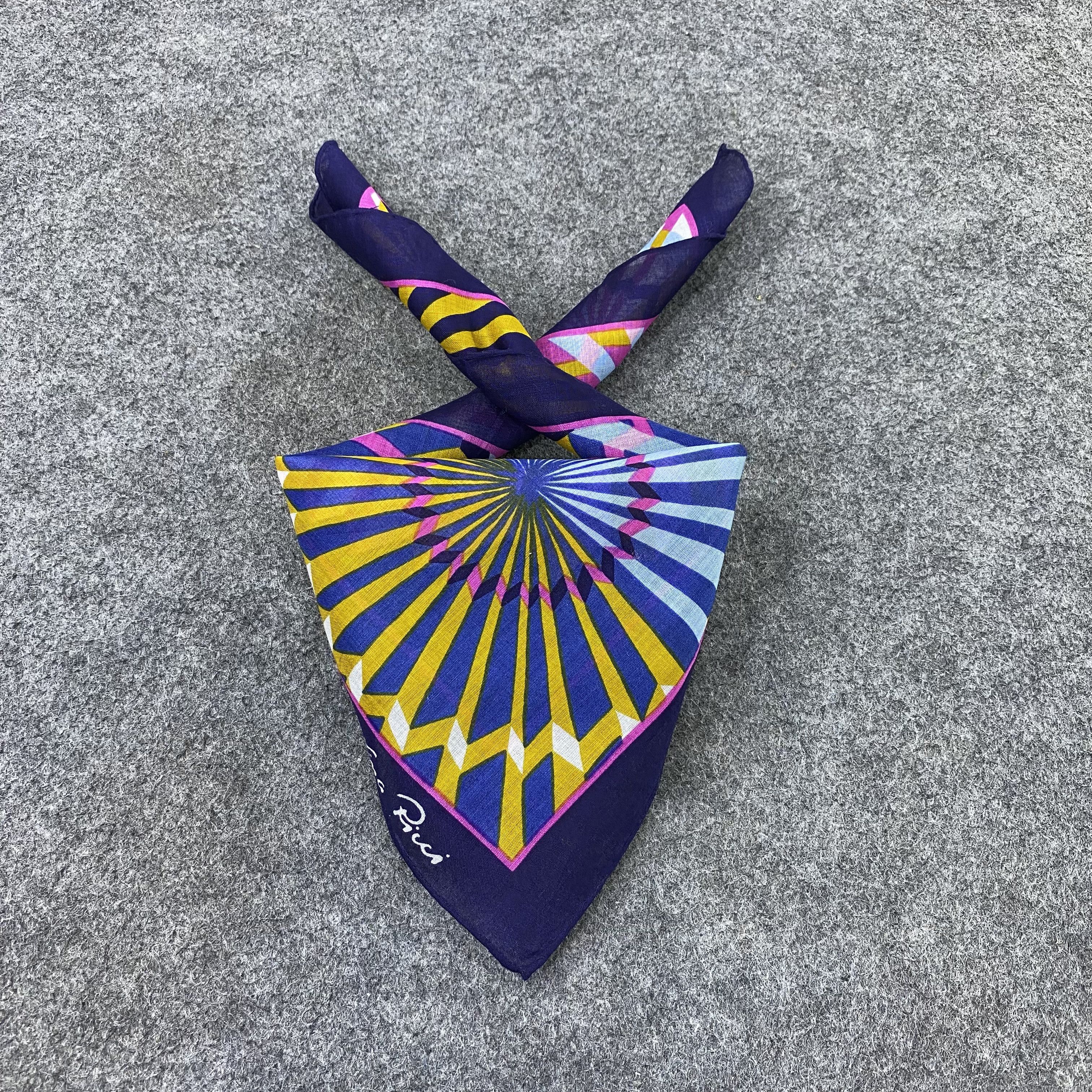 Nina Ricci Nina Ricci Handkerchief Neckerchief Bandana-B2000 Size ONE SIZE - 2 Thumbnail