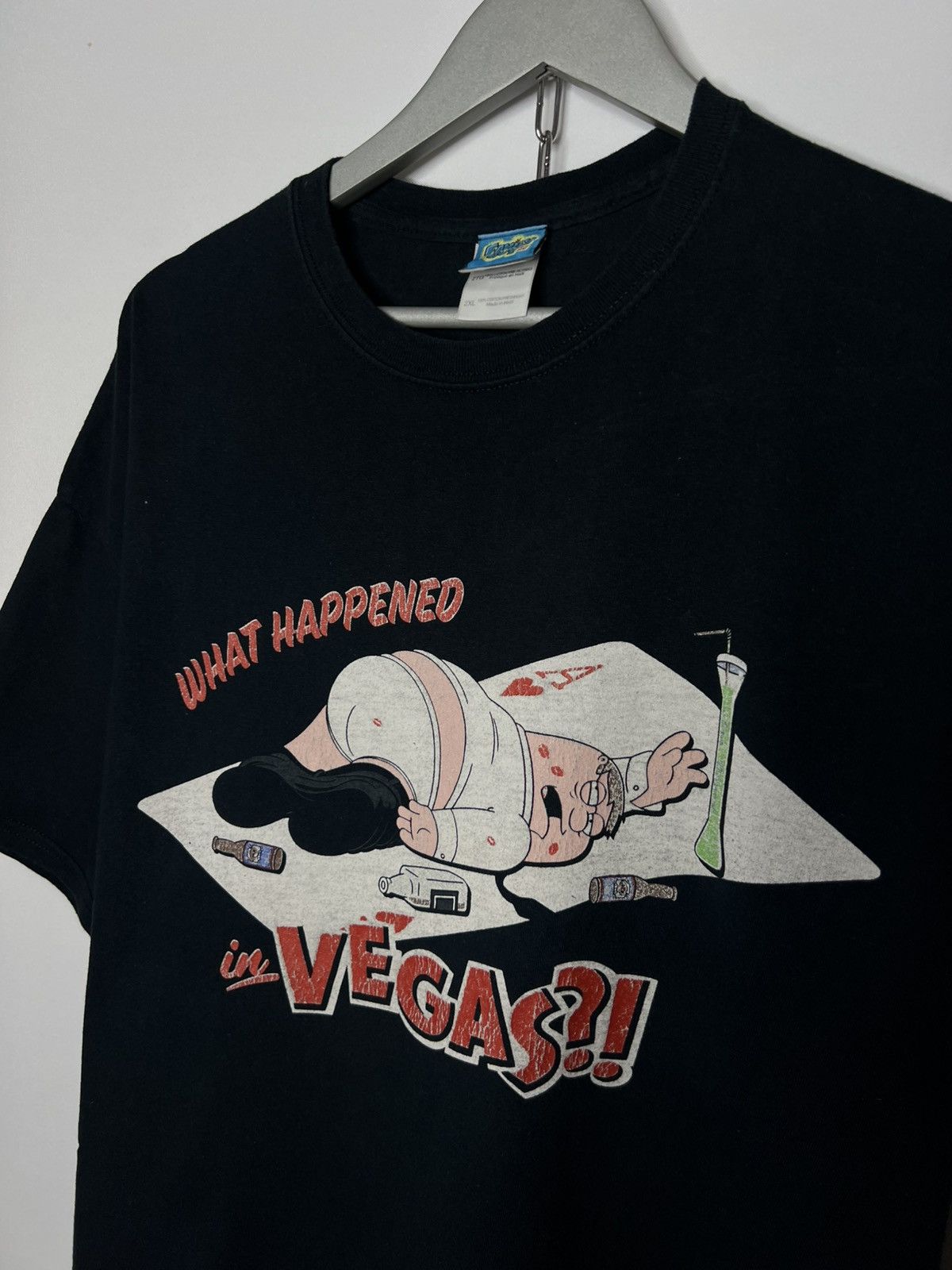 Band Tees Men’s Vintage T-Shirt Family Gay What Happened In Vegas Size US XXL / EU 58 / 5 - 3 Thumbnail