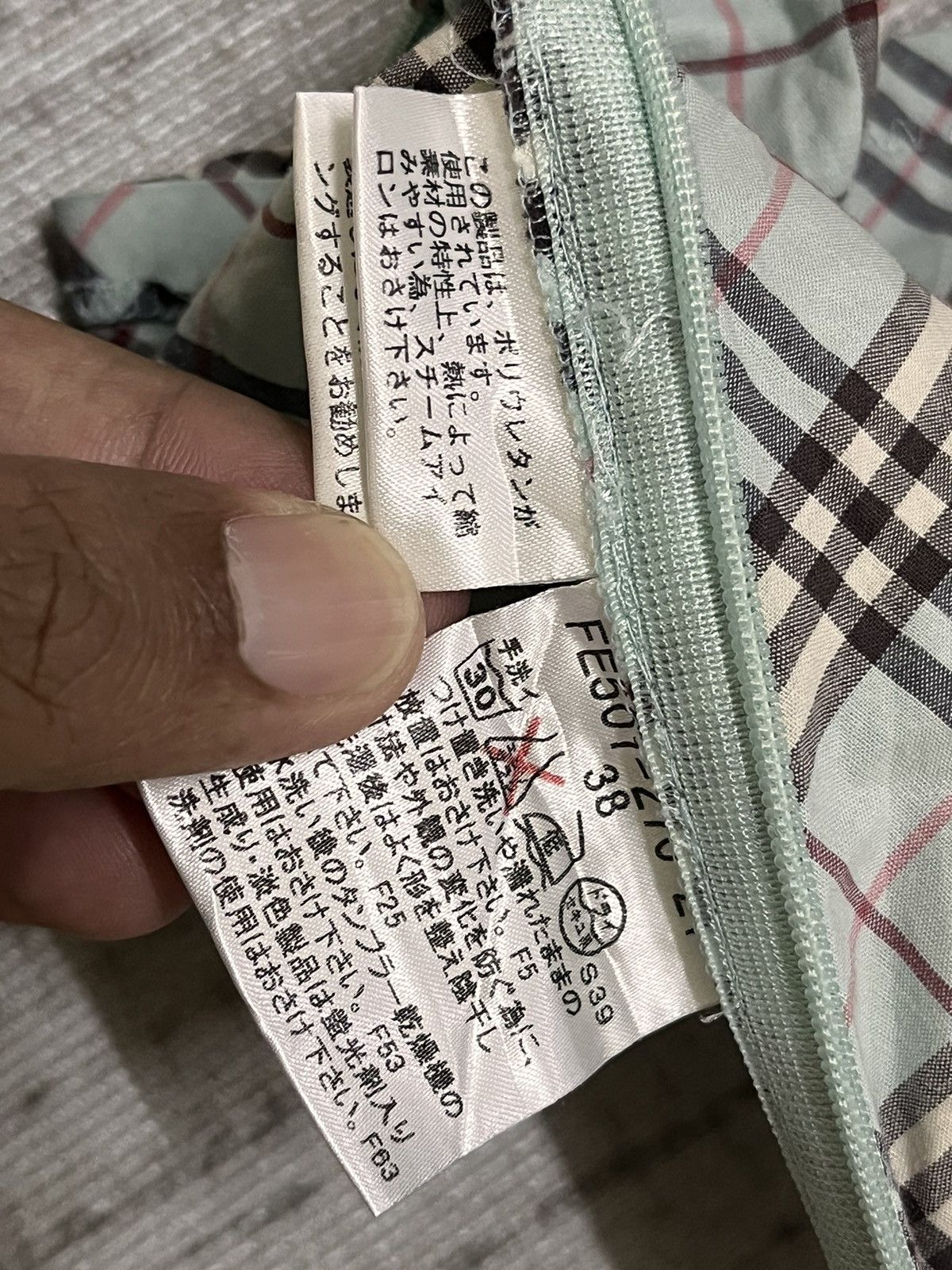 Burberry Burberry nova check knitwear Size XS / US 0-2 / IT 36-38 - 6 Thumbnail