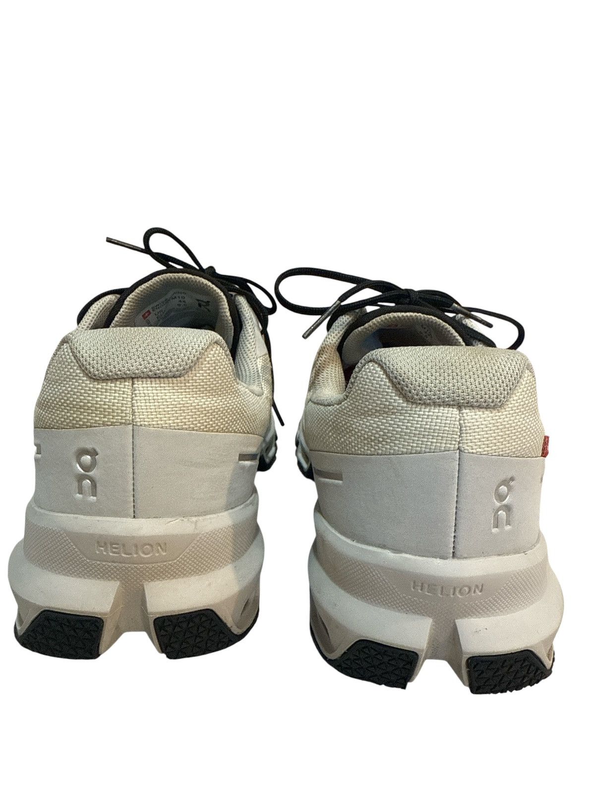 Other On and cloudTech Swiss Eng EMen’s 10M White Running Trail Size US 10 / EU 43 - 3 Thumbnail