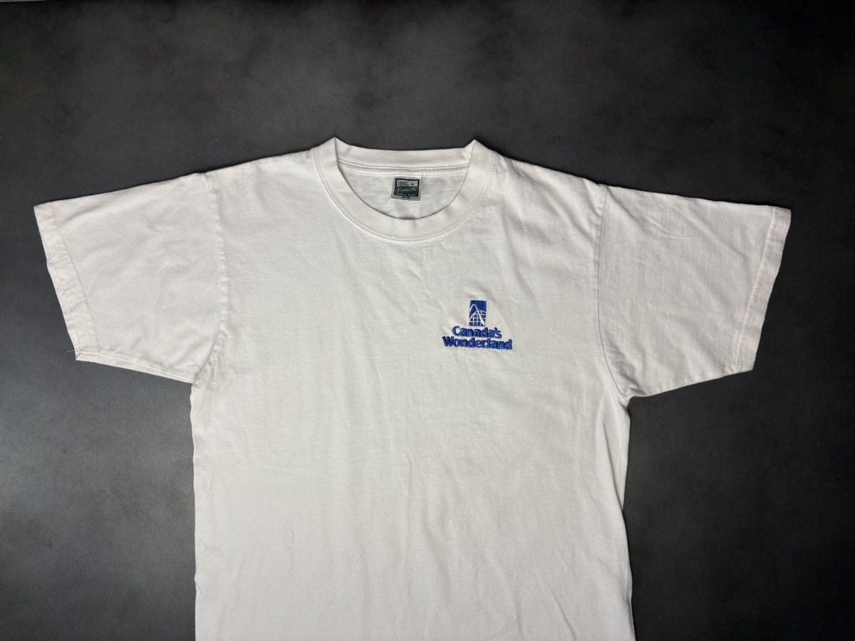 Vintage Vintage Canada's Wonderland Employee Uniform Tee Shirt Theme Size US M / EU 48-50 / 2 - 9 Thumbnail